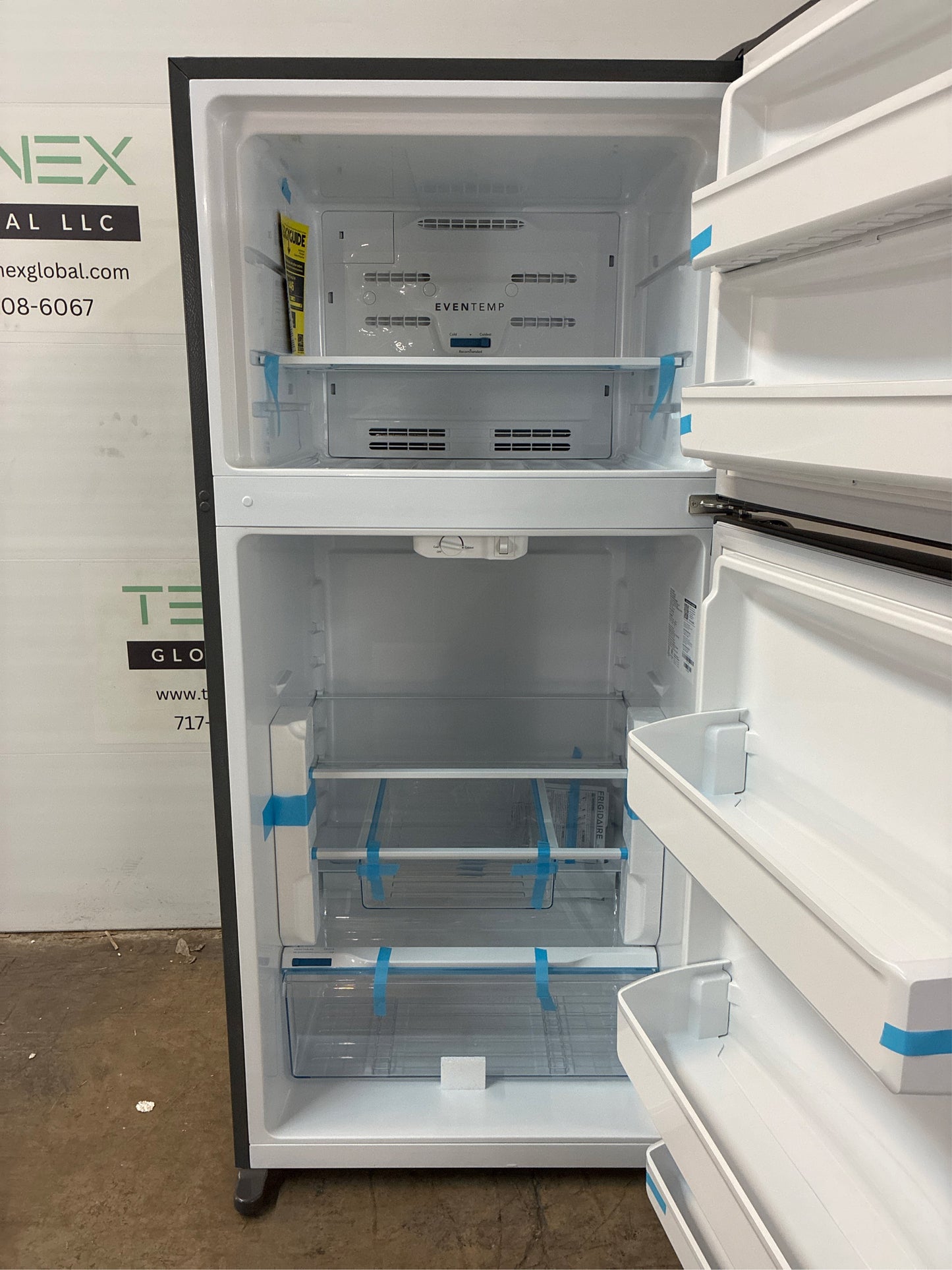 Frigidaire 13.9 cu. ft., Top Freezer Refrigerator