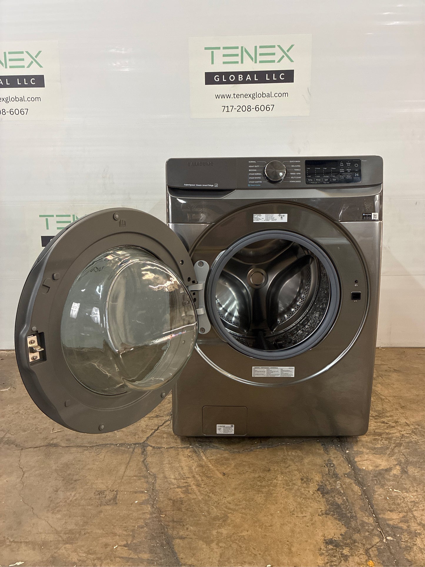 Samsung 4.5 cu. ft. Front Load Washer, Platinum