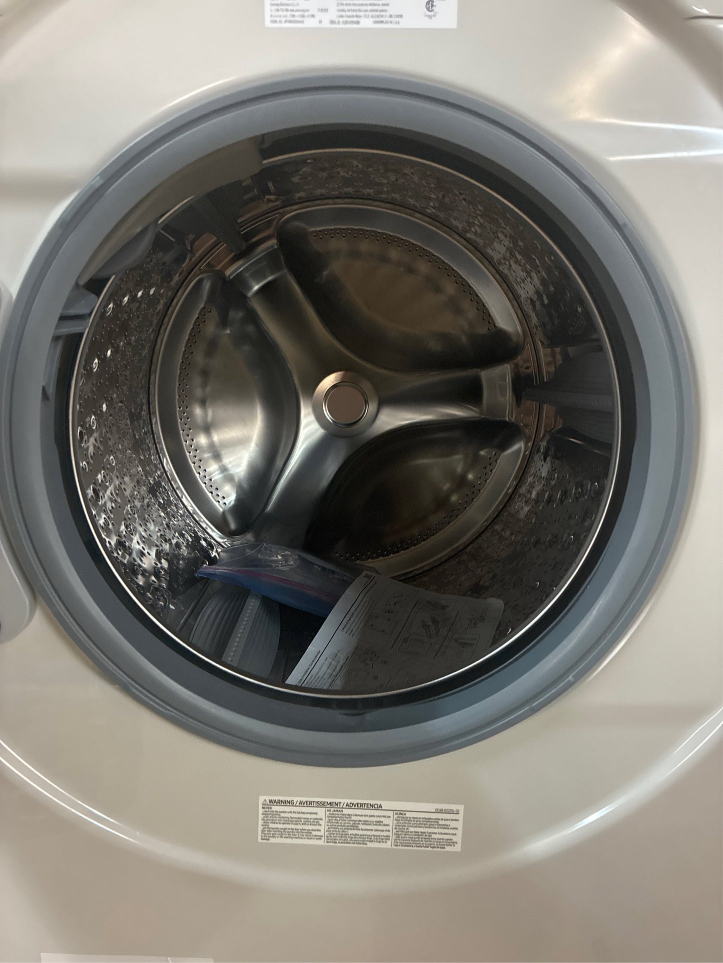 Samsung 5 cu. ft. Smart Front Load Washer, Ivory
