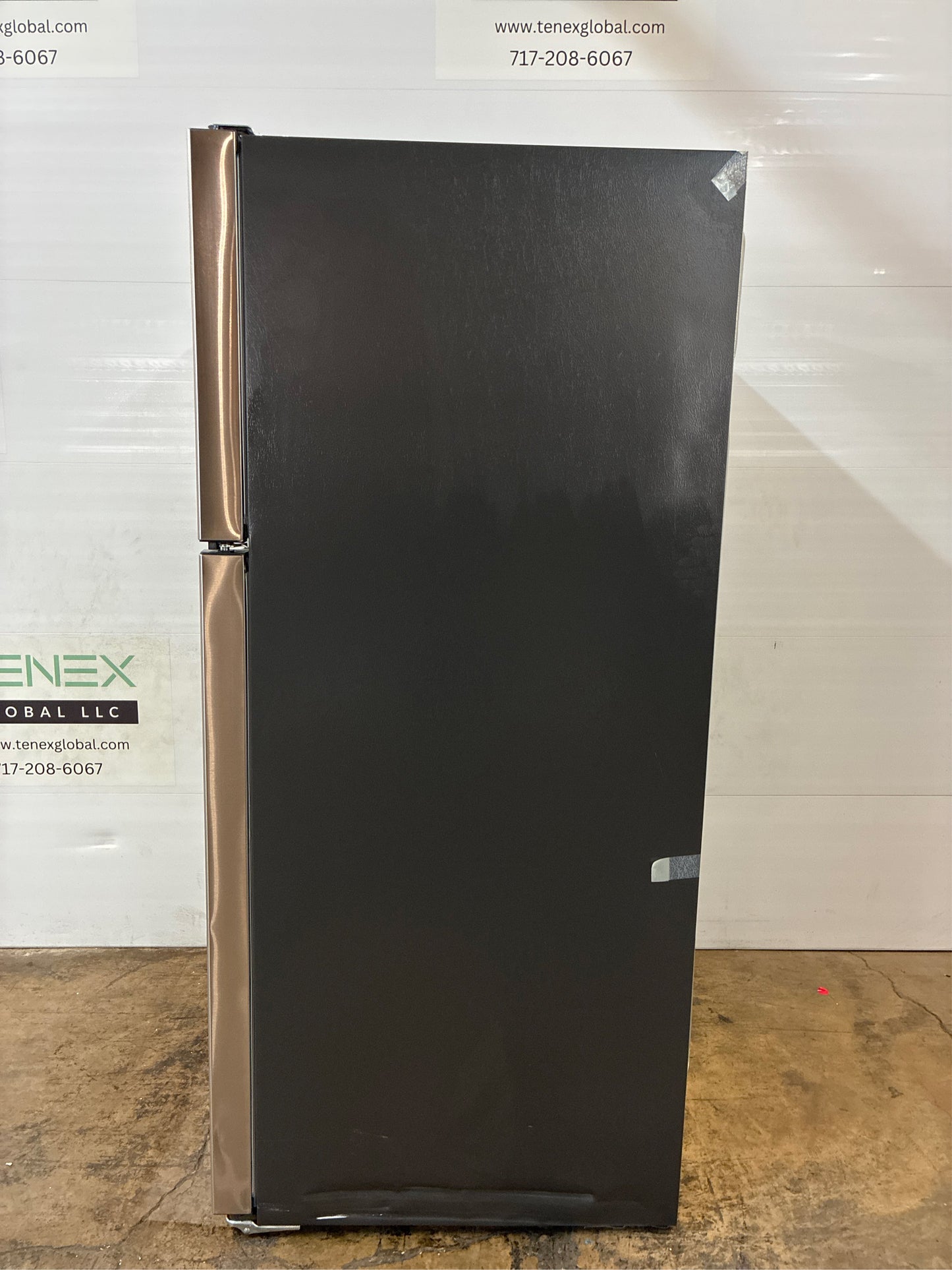 Frigidaire 20 cu. ft. Garage-Ready Refrigerator