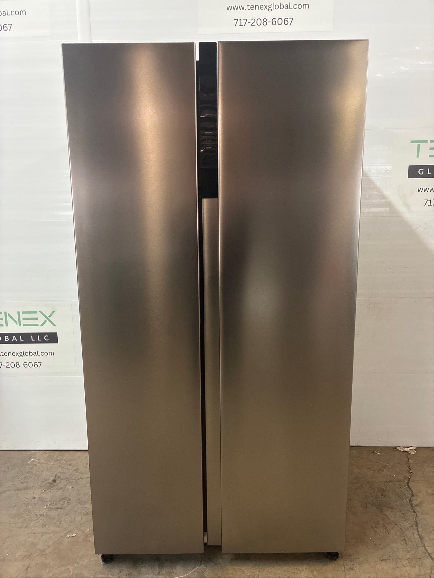 Frigidaire 21.4 cu. ft., Side-By-Side Refrigerator