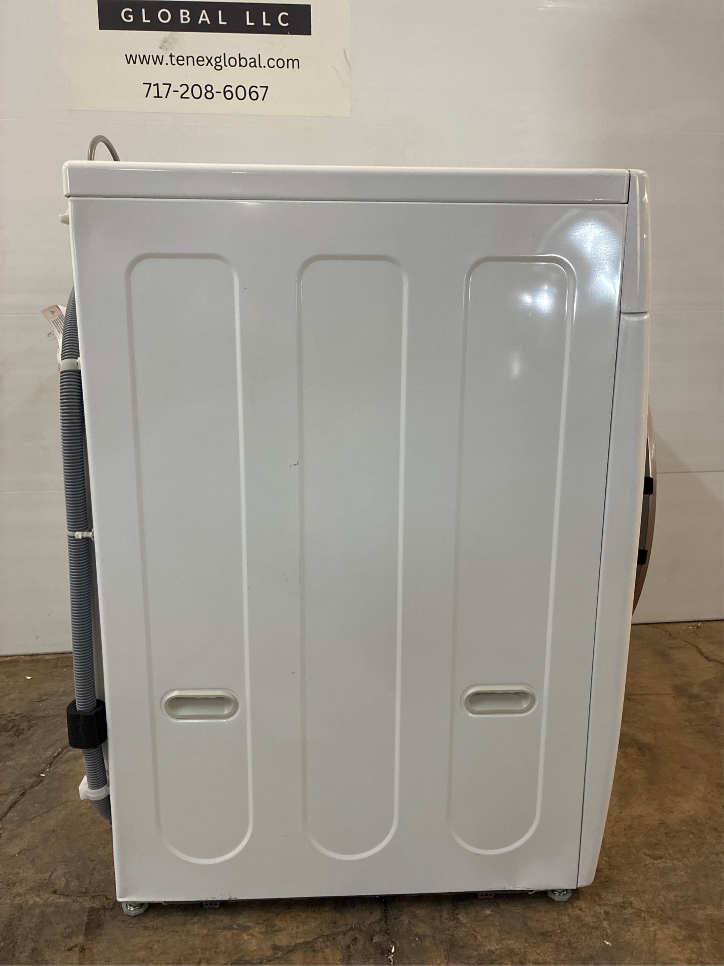 LG 4.5-cu ft Stackable Front-Load Washer