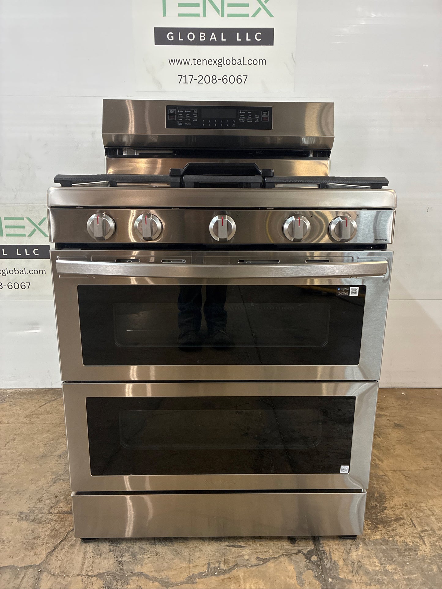 Samsung 6 cu ft 30" Gas Range with Air Fry