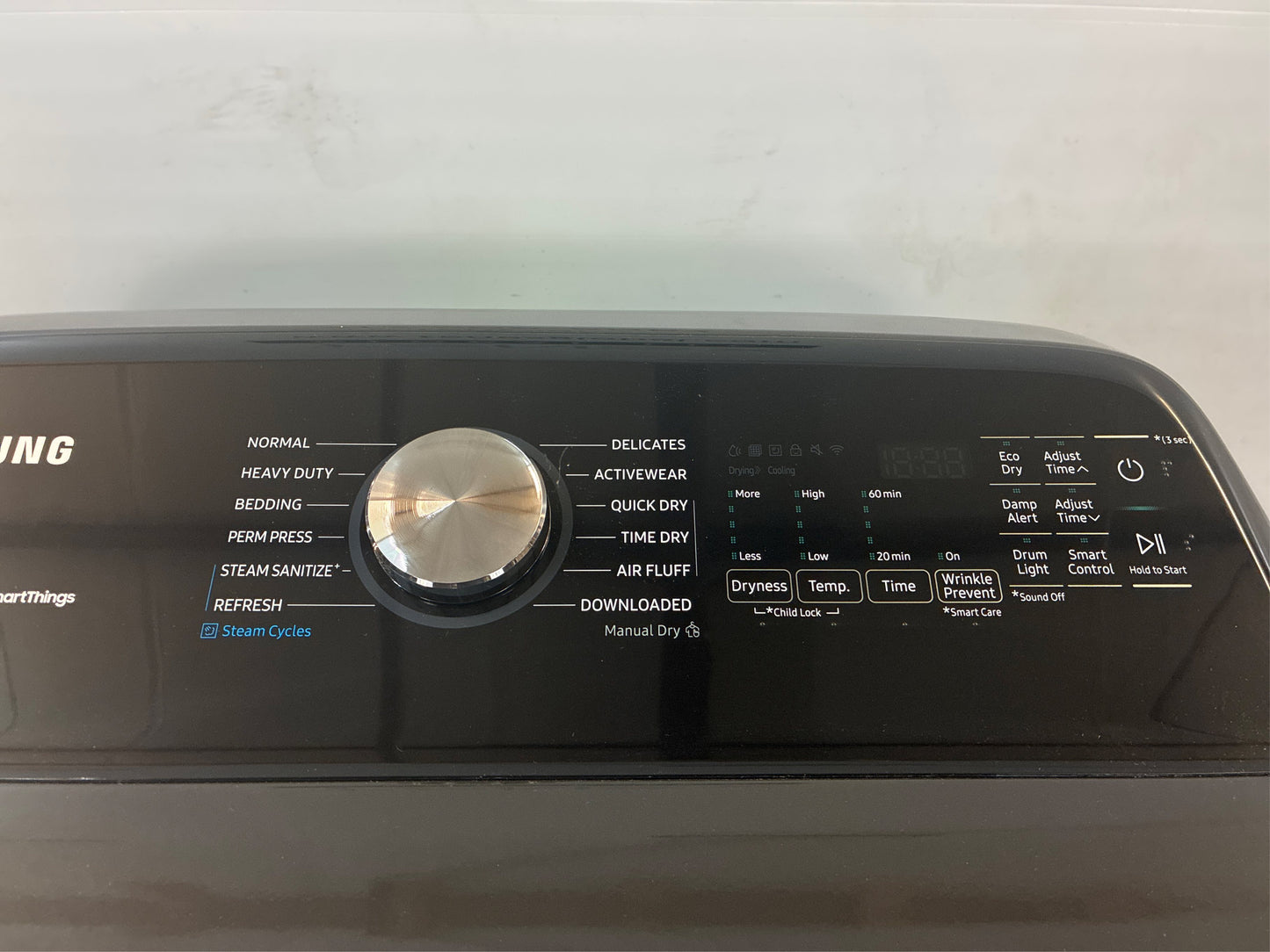 Samsung 7.4 cu. ft. Smart Vented Dryer with Steam