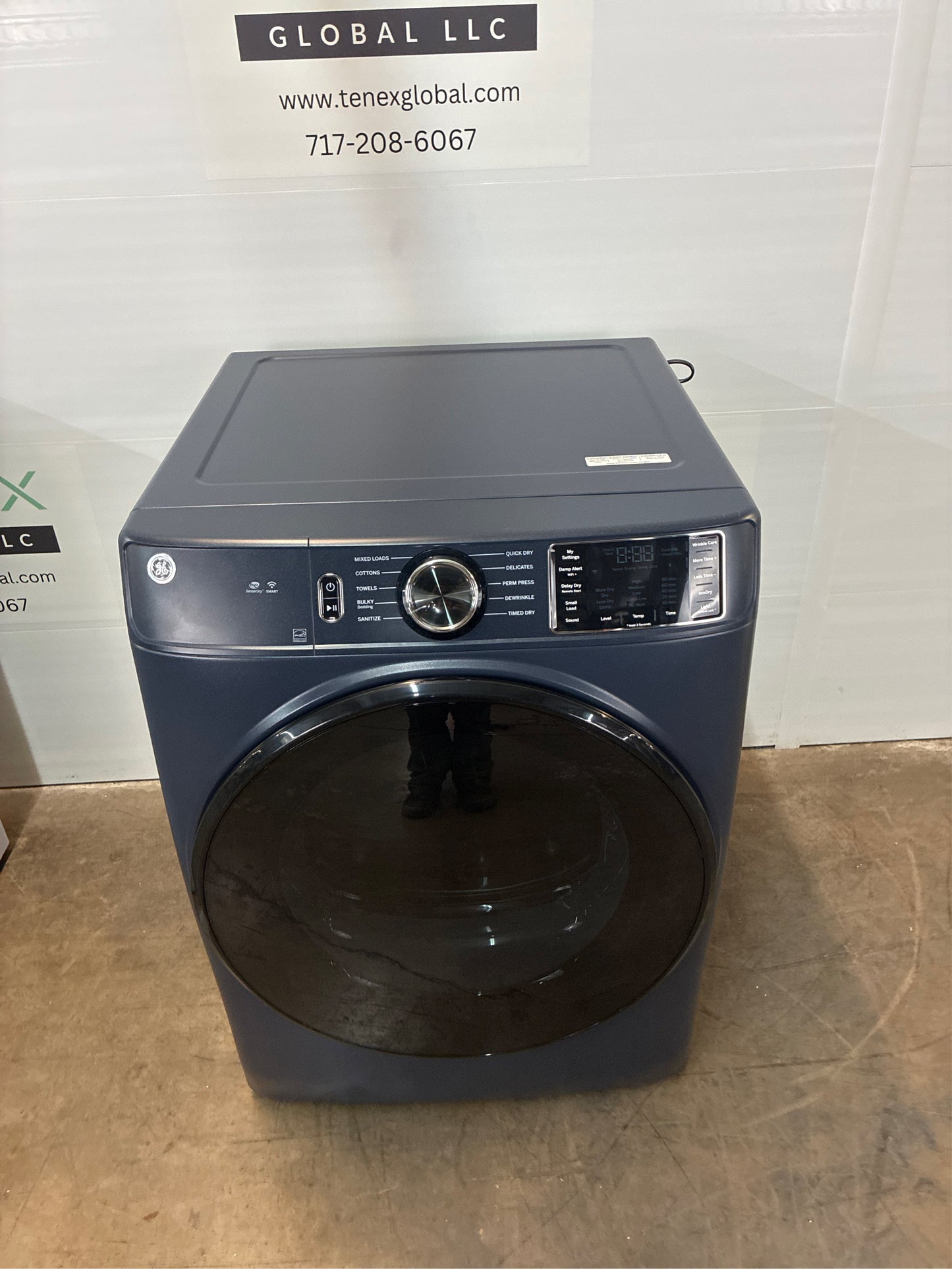 GE 7.8-cu ft Gas Dryer (Sapphire Blue)