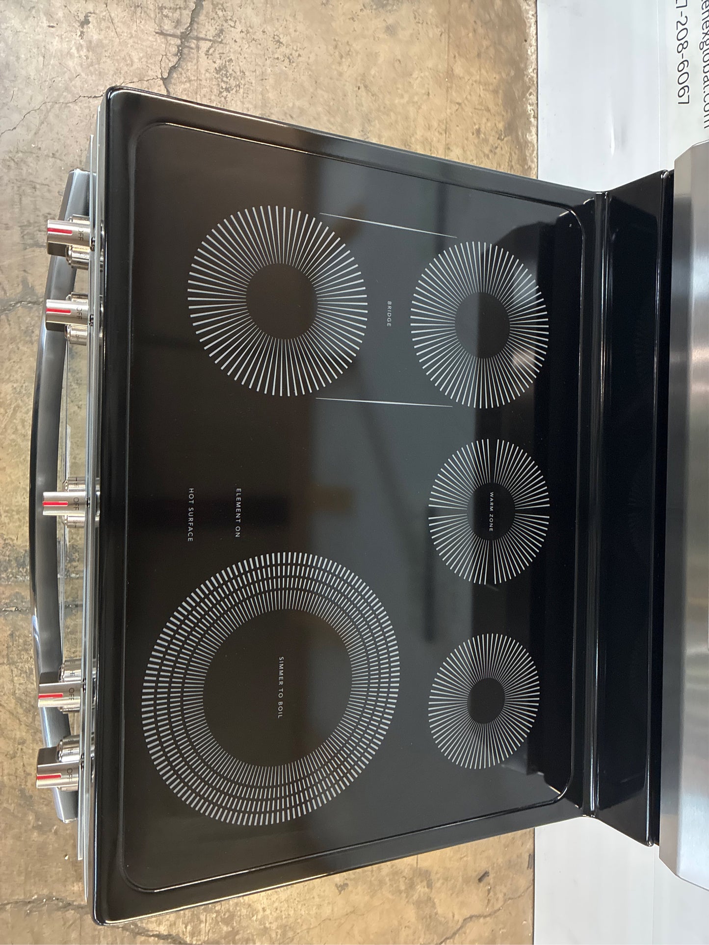 Frigidaire 30in 5 Burner Electric Range, Black SS, Convection