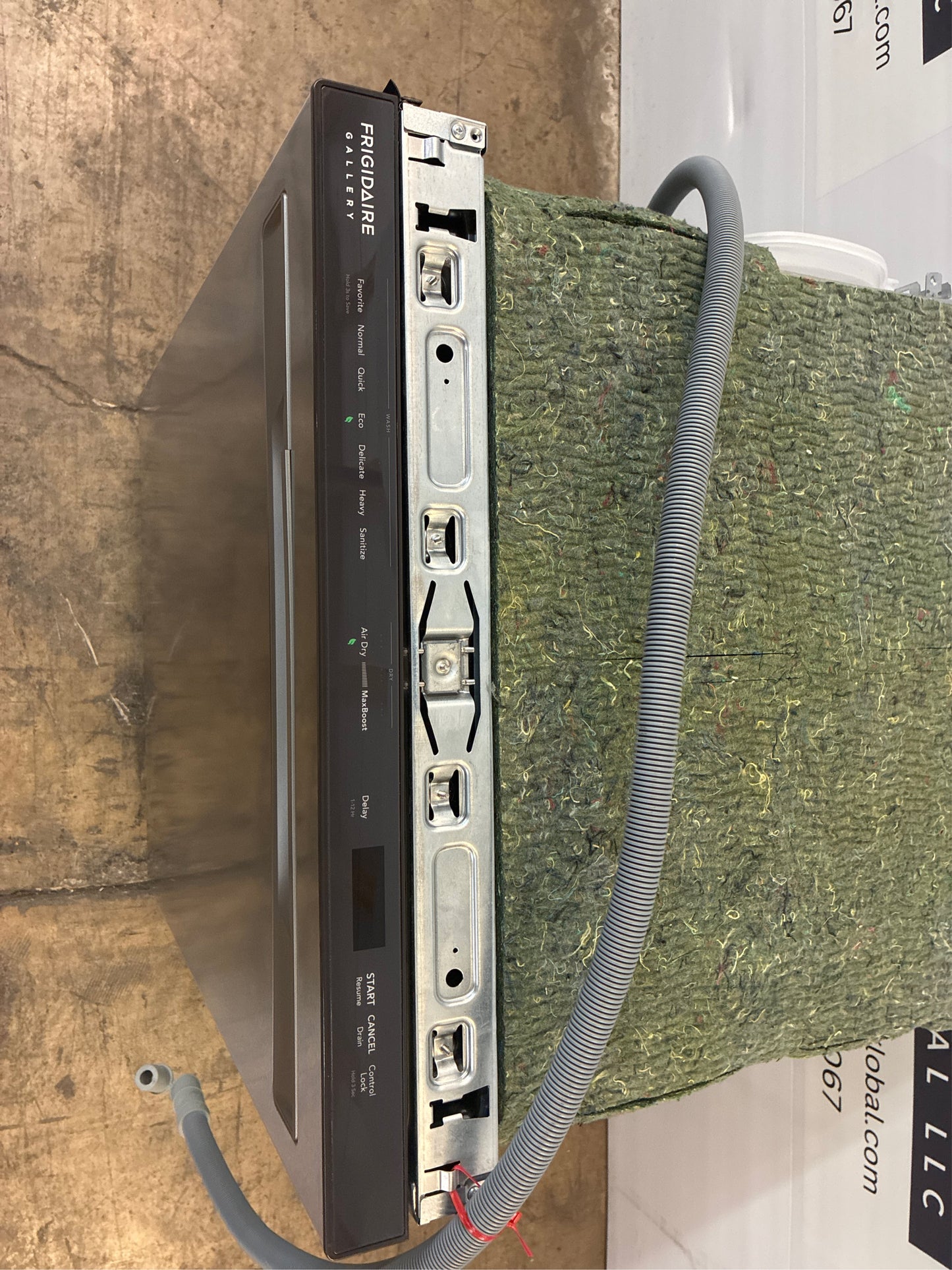 24 in Top Control Built-In Dishwasher