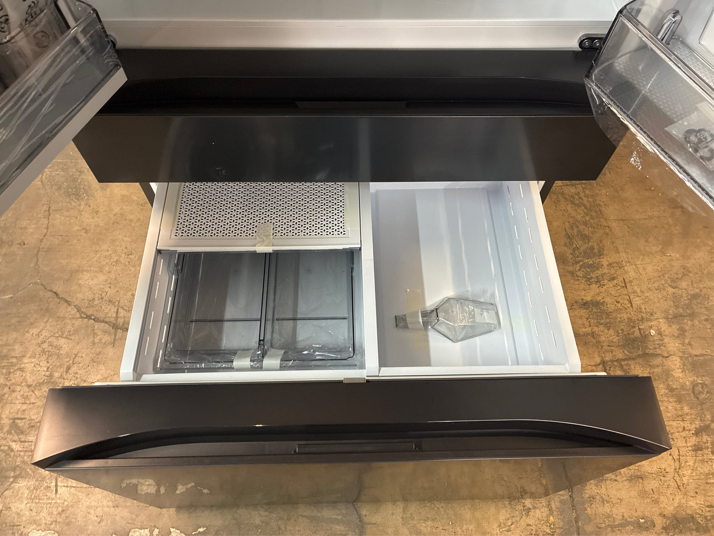 Samsung Bespoke 4-Door French Door Refrigerator