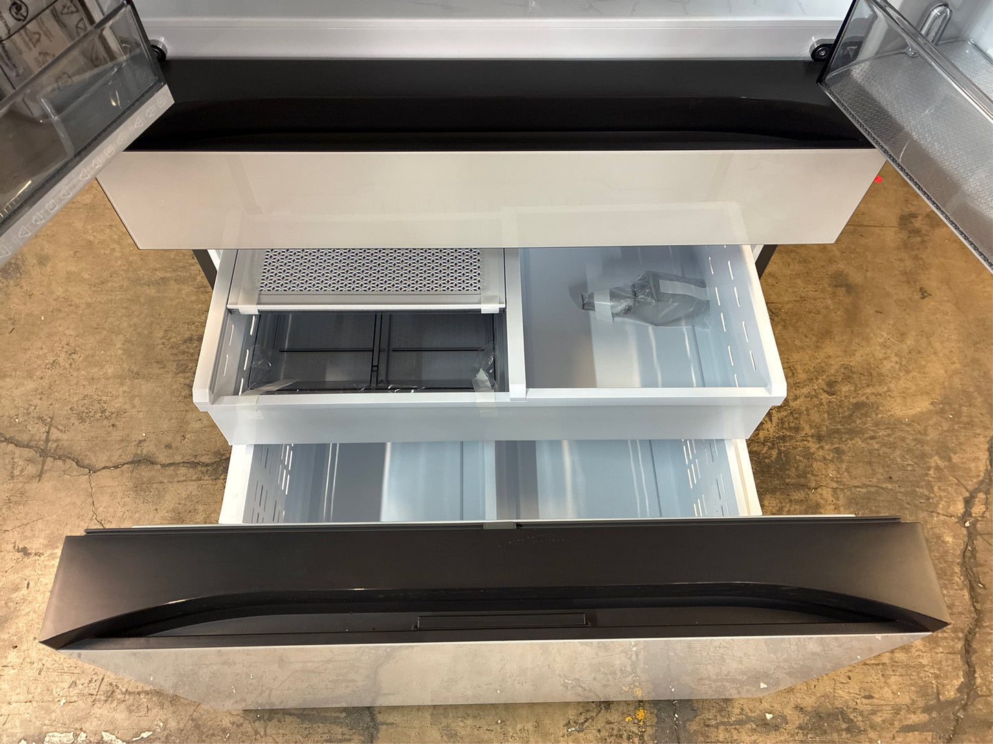 Samsung Bespoke 29 cu. ft. 4-Door Fr. Door Refrigerator