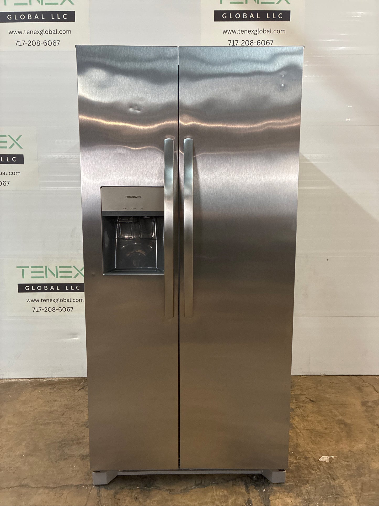 Frigidaire 33 in. 22.3 cu. ft. Side by Side Fridge