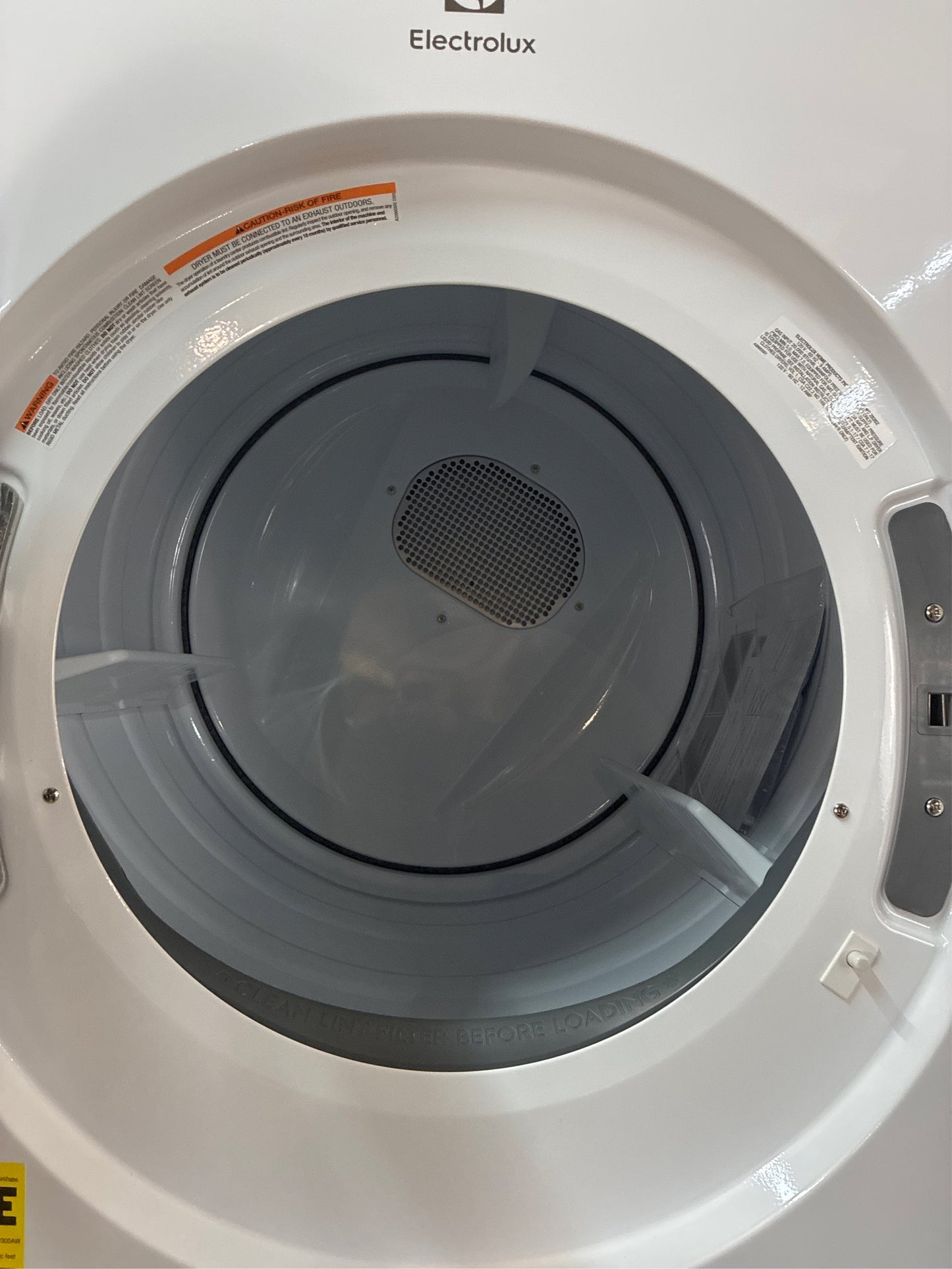 Electrolux 4.4 cu ft Washer + 8.0 cu ft Gas Dryer Tower