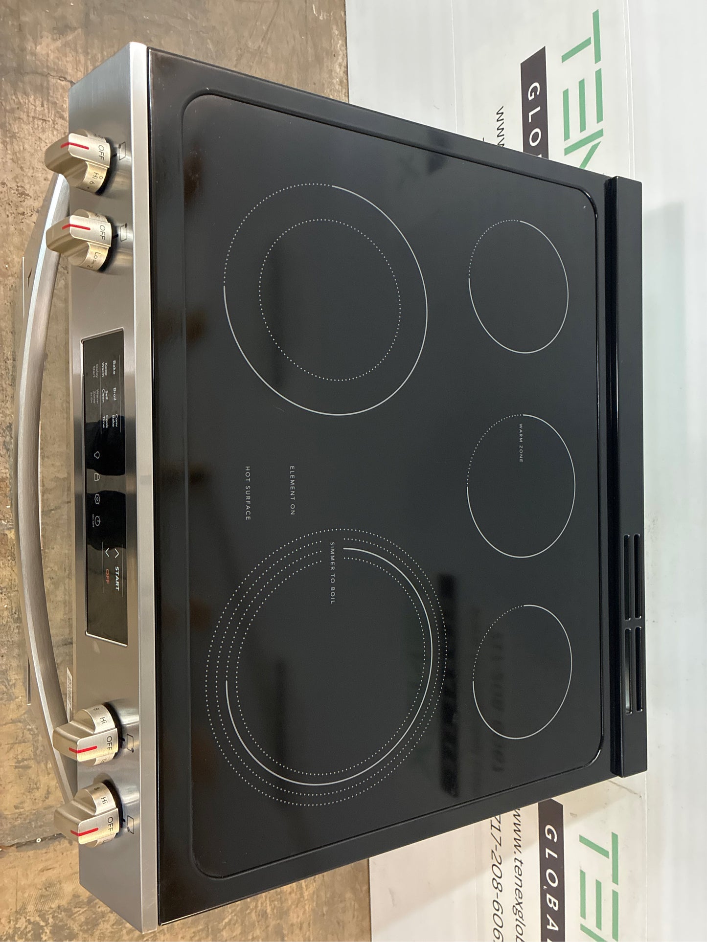 Frigidaire 30 in. Slide‑In Electric Range with Convection, SS