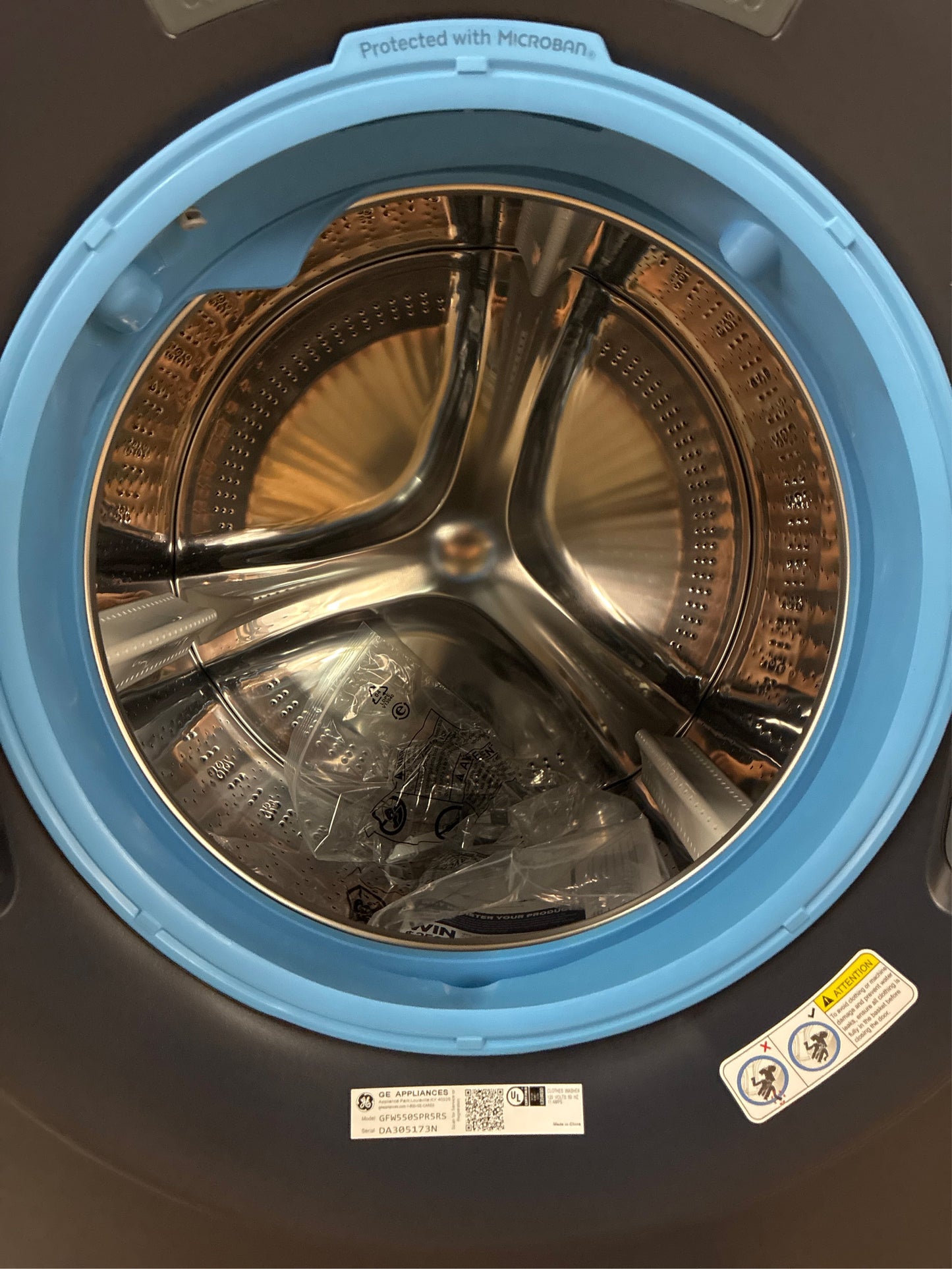 GE UltraFresh Vent 4.8-cu ft Stackable Washer