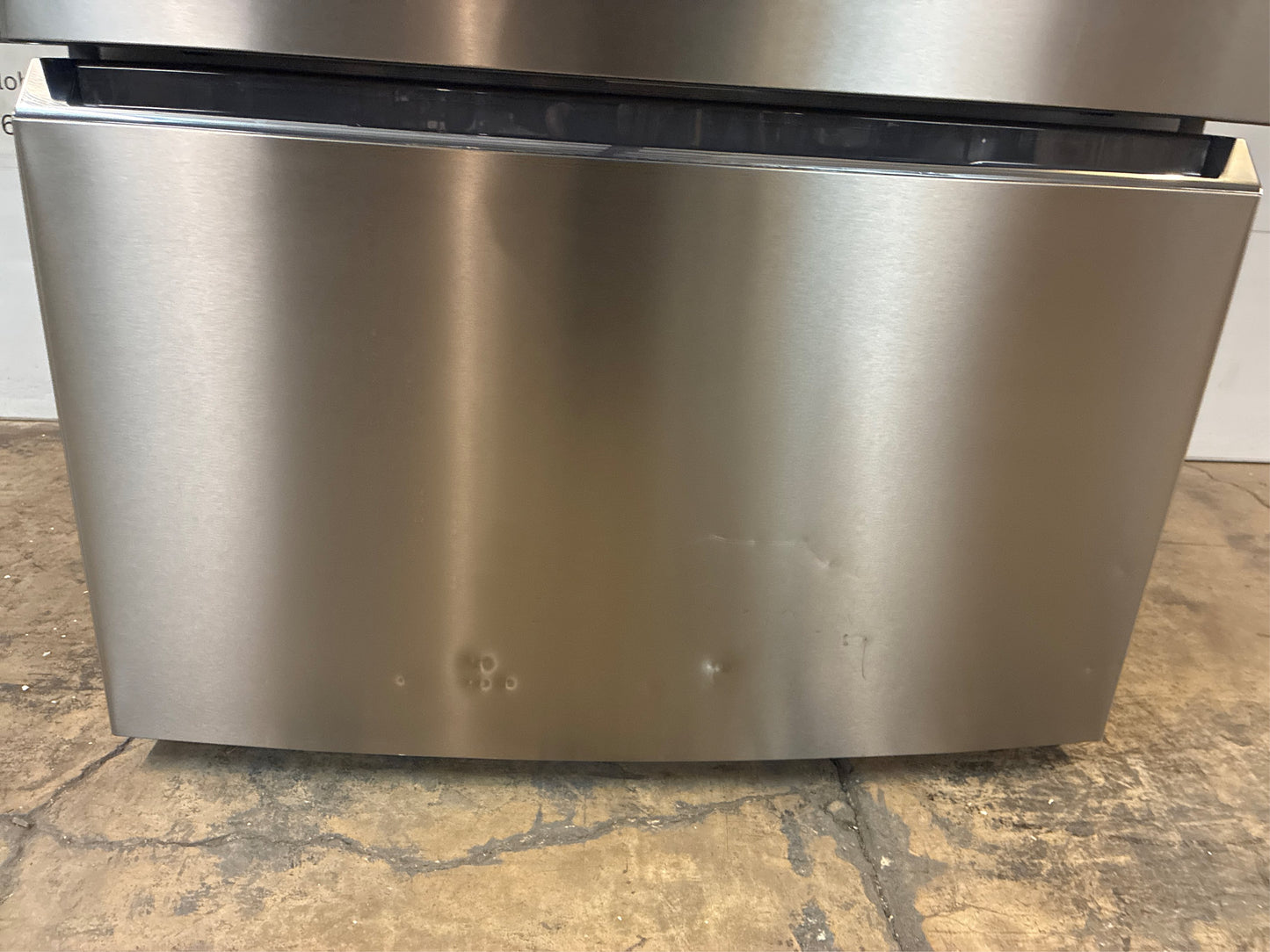 Frigidaire Gallery 21.5 cuft Refrigerator