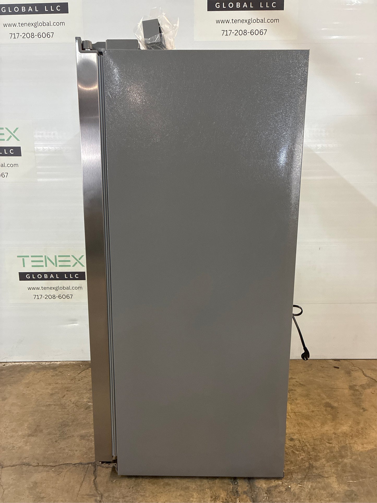 Frigidaire 33 in. 22.3 cu. ft. Side by Side Refrigerator