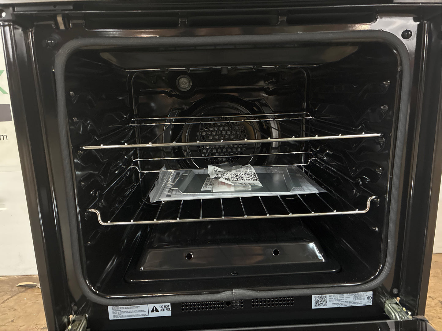 Frigidaire Gallery 24” Gas Wall Oven w/ Air Fry