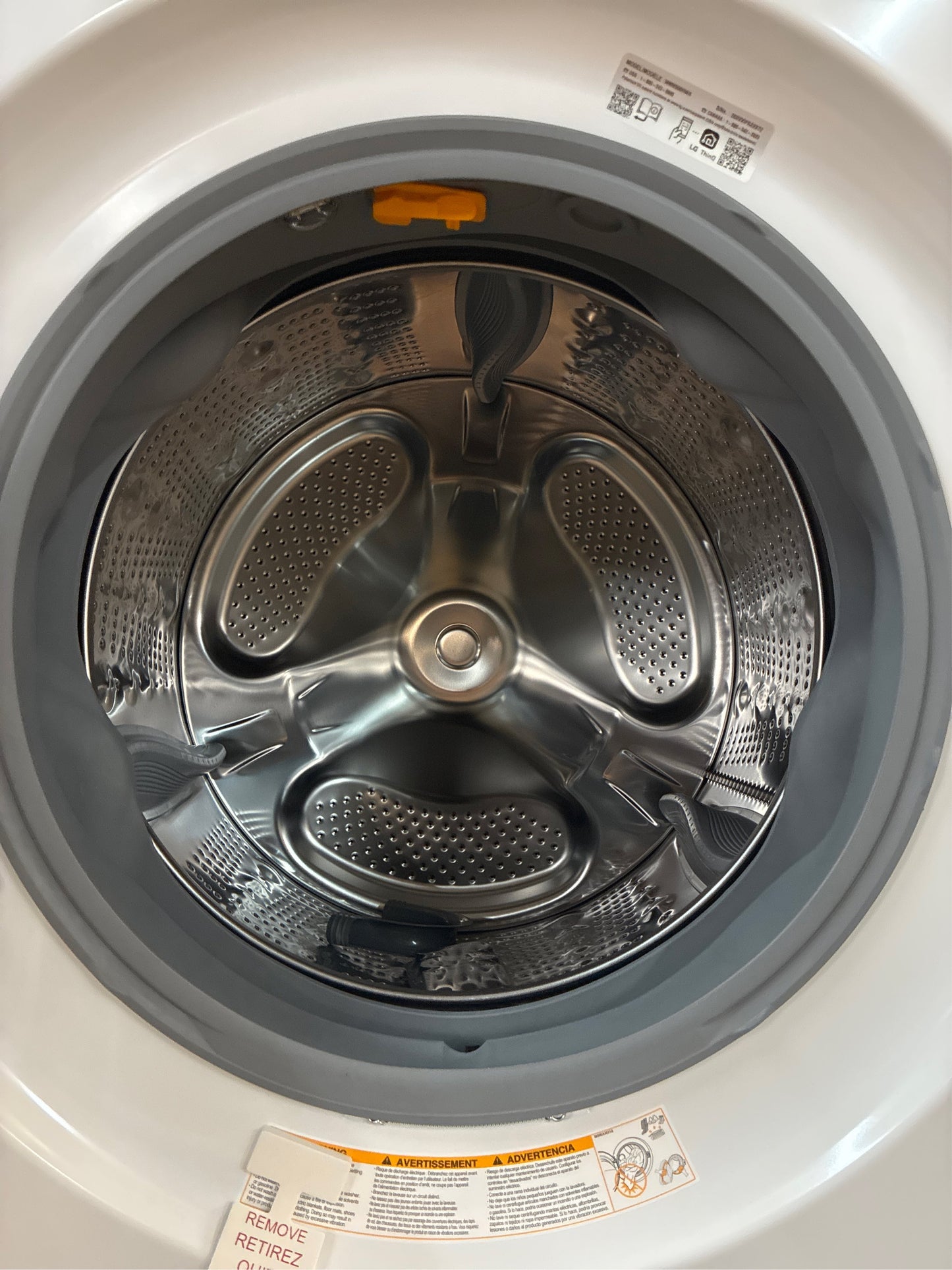 LG 4.5 cu. ft. Smart Front Load Washer, White