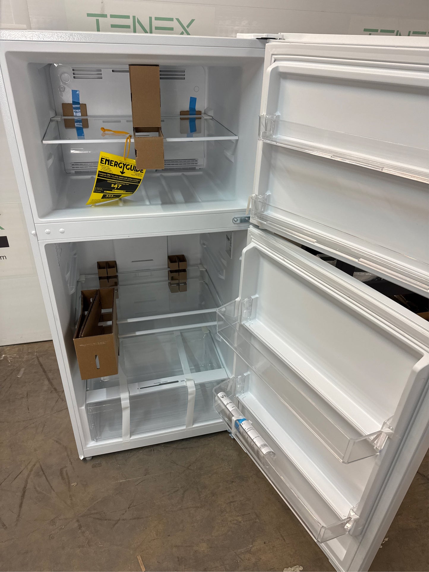 14.2 cu. ft. Top Freezer Refrigerator in White