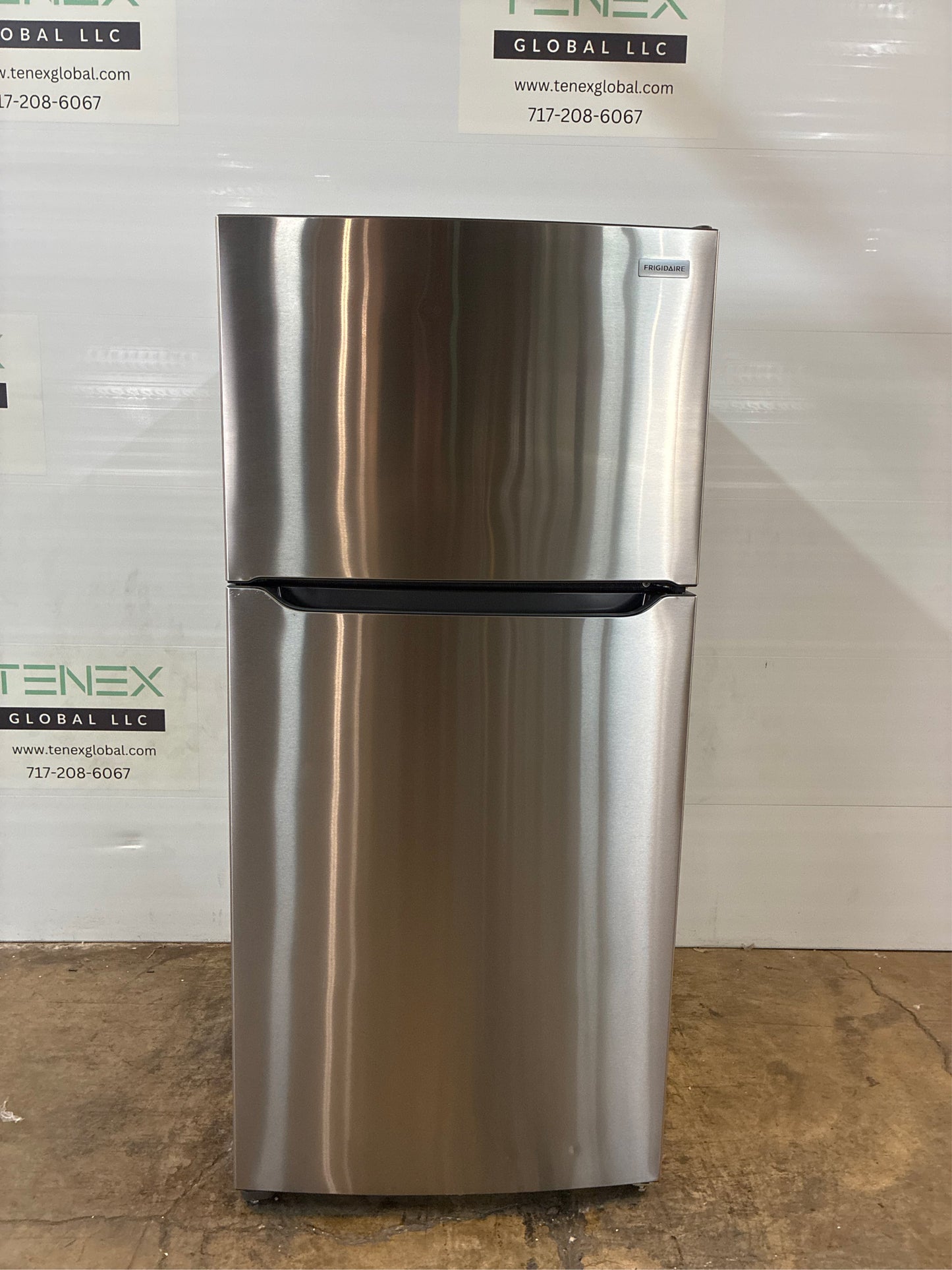 Frigidaire 30 in. 20 cu. ft. Top Freezer Refrigerator