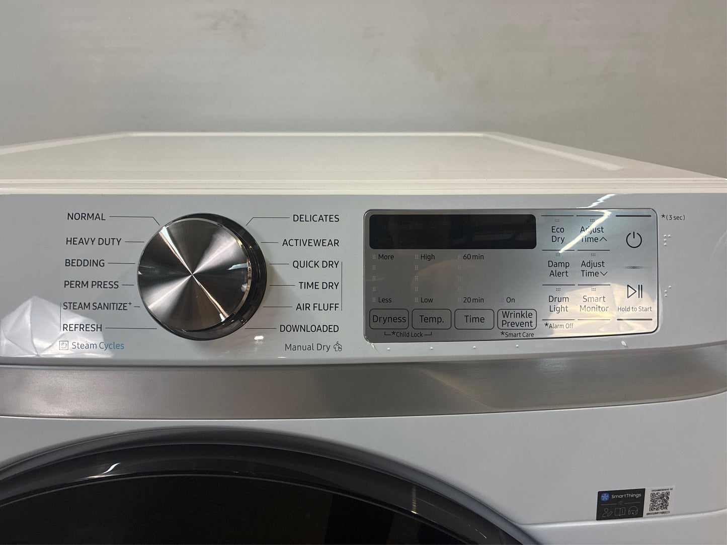 Samsung 7.5 cu. ft. Smart Gas Dryer with Steam