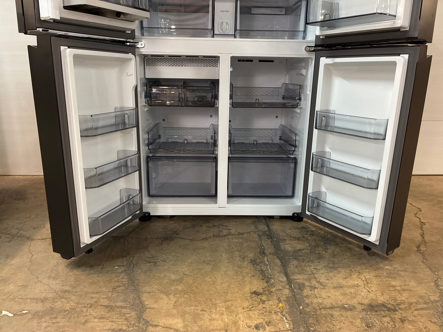 Samsung Bespoke 4-Door Flex Refrigerator with Hub+ Charcoal