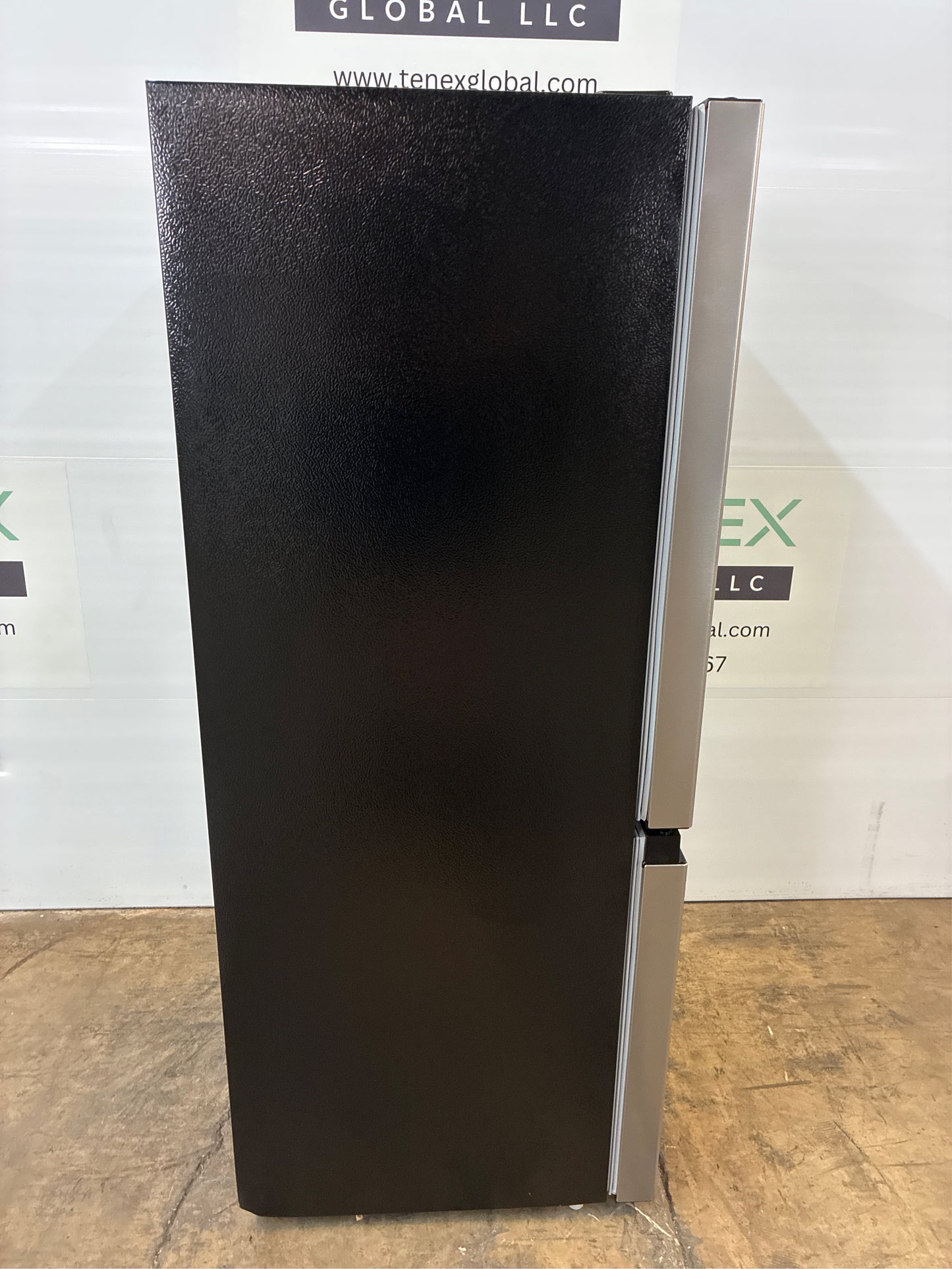 18.50 in. Bottom Freezer Refrigerator