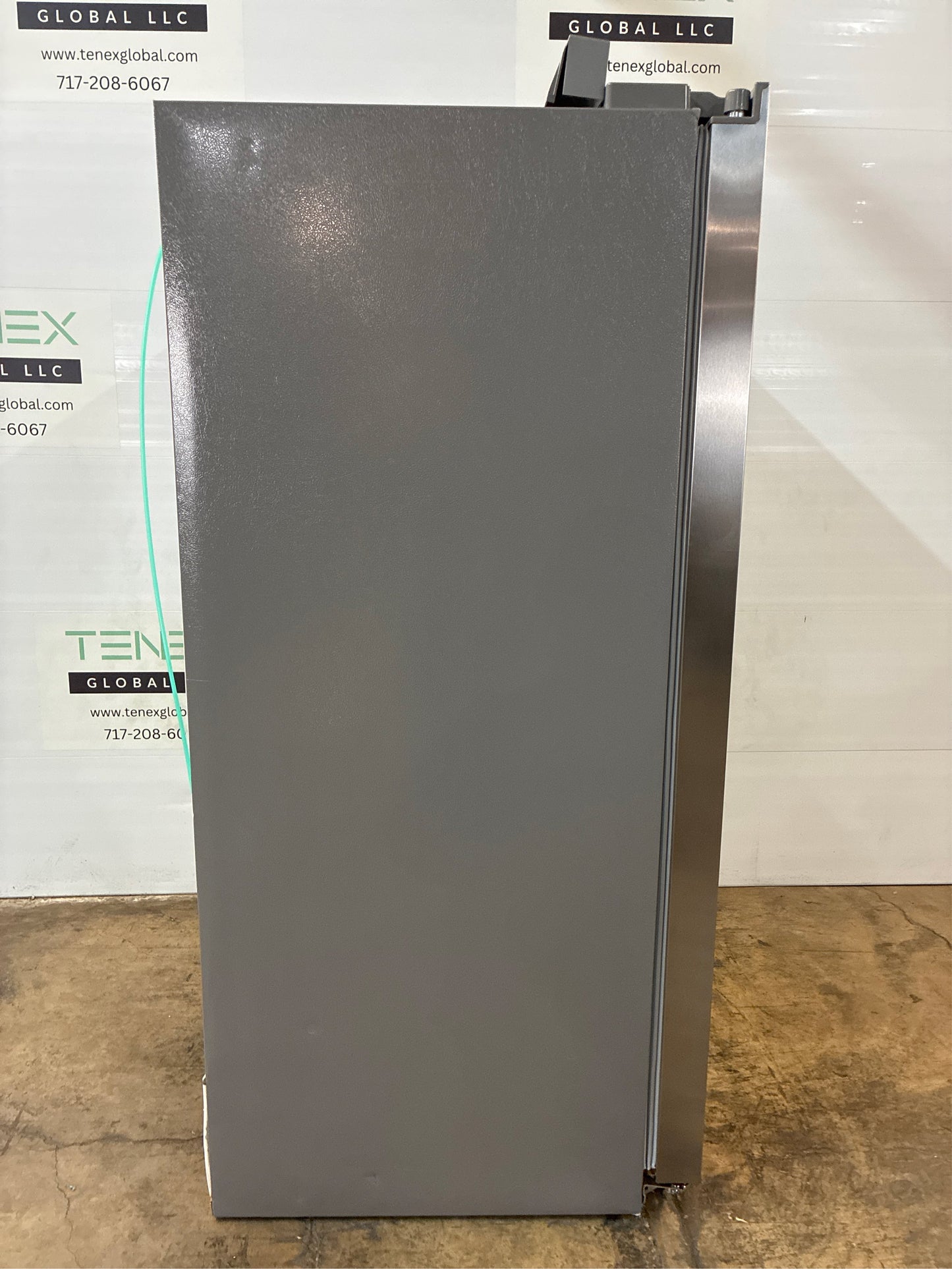 Frigidaire 36 in. 25.6 cu. ft. Refrigerator