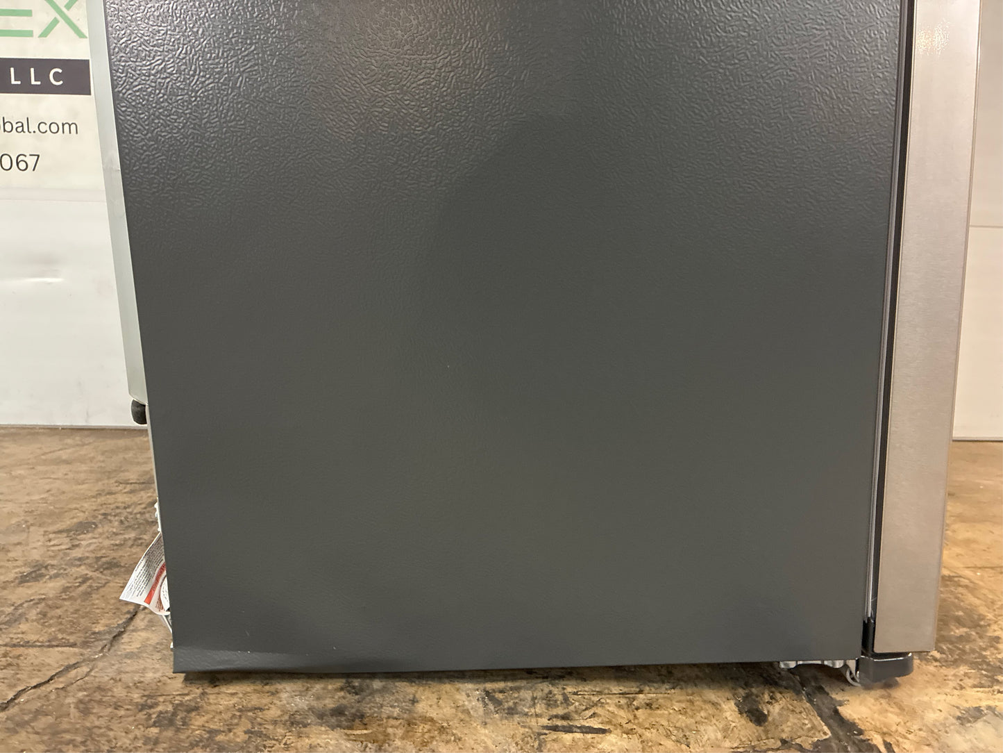 Frigidaire 13.9 cu. ft. Top Freezer Refrigerator