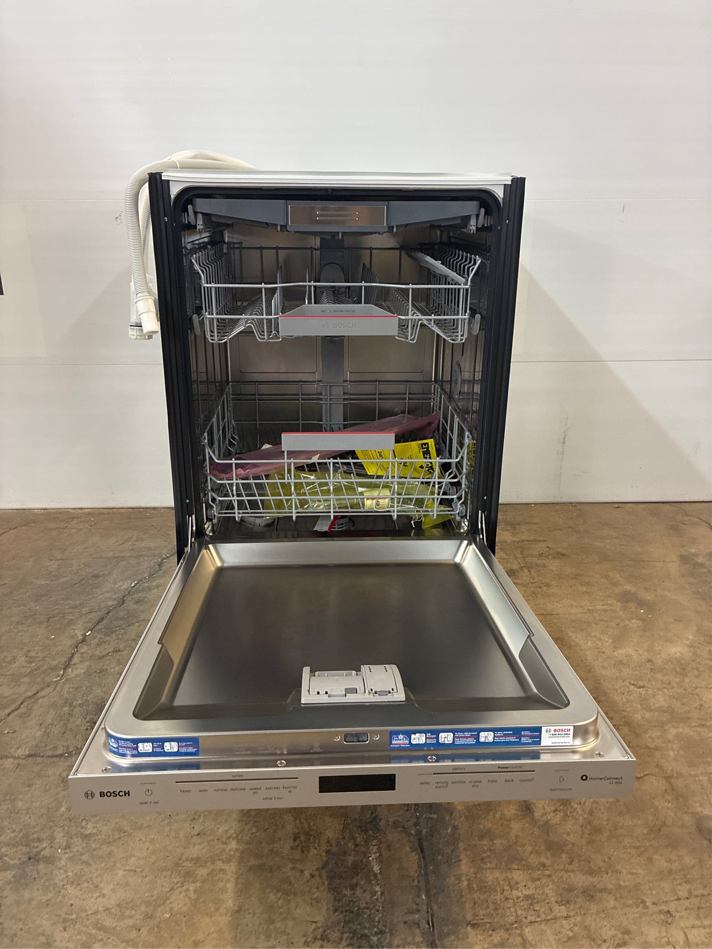 Bosch 800 Series 24-in Smart Dishwasher