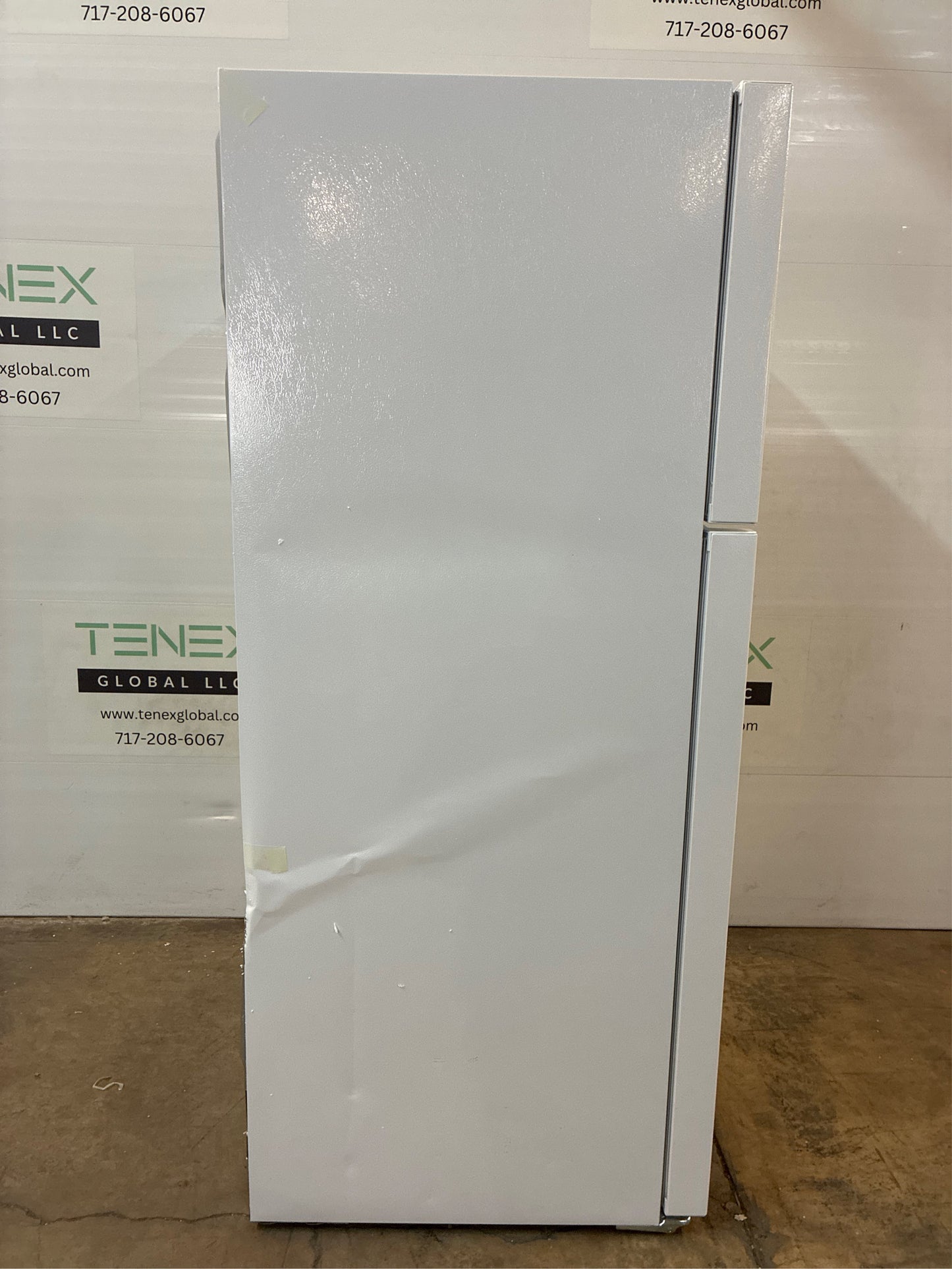 Frigidaire 18.2 cu. ft. Top Freezer/Refrigerator in White