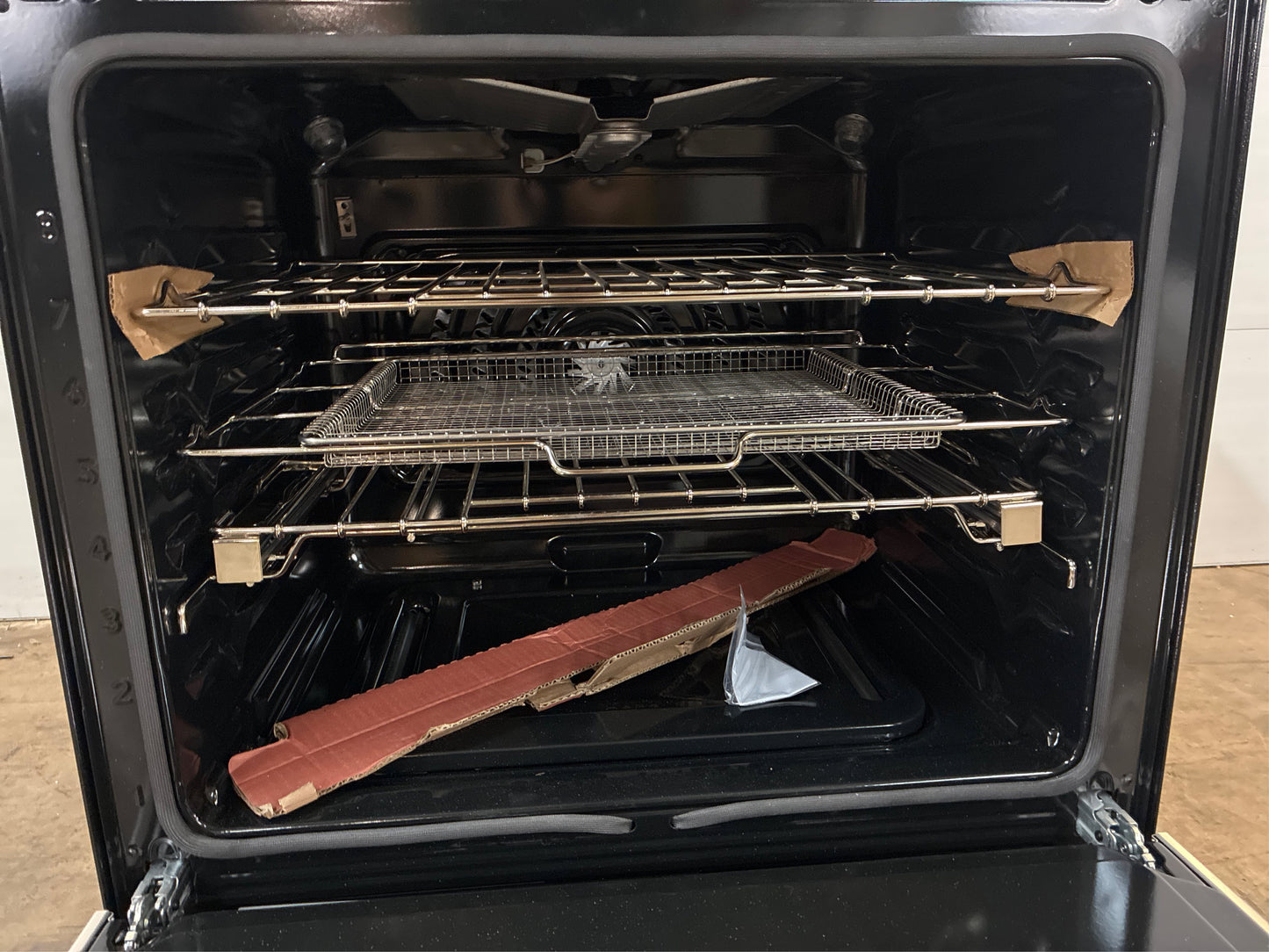 Frigidaire 30" 6 Burner Gas Range in Stainless Steel