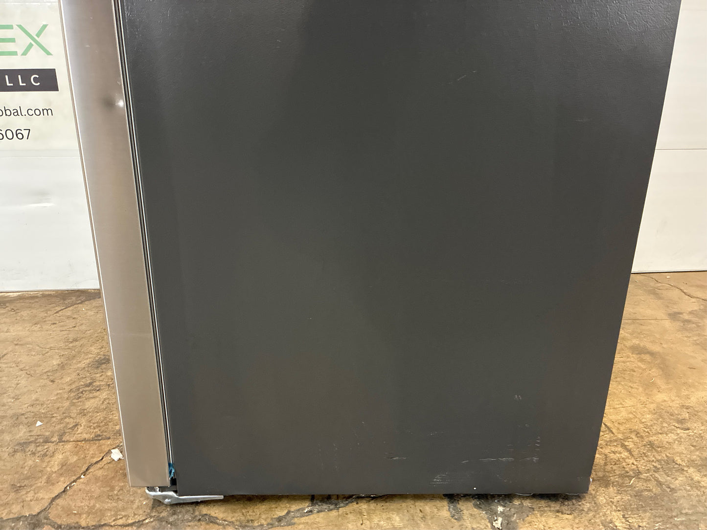 Frigidaire 30 in. Top Freezer Refrigerator, Steel