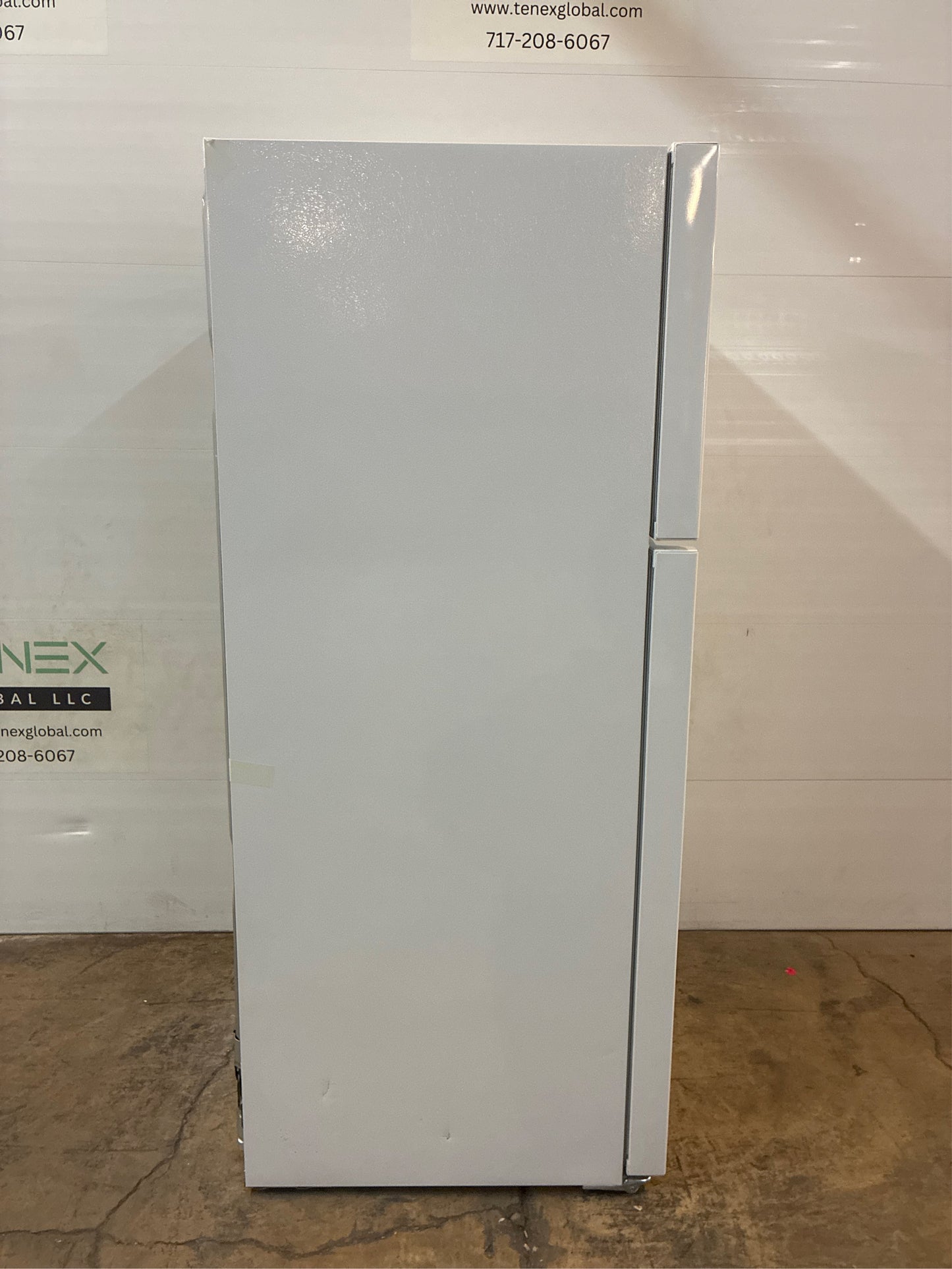 Frigidaire 30-in. Top Freezer Refrigerator
