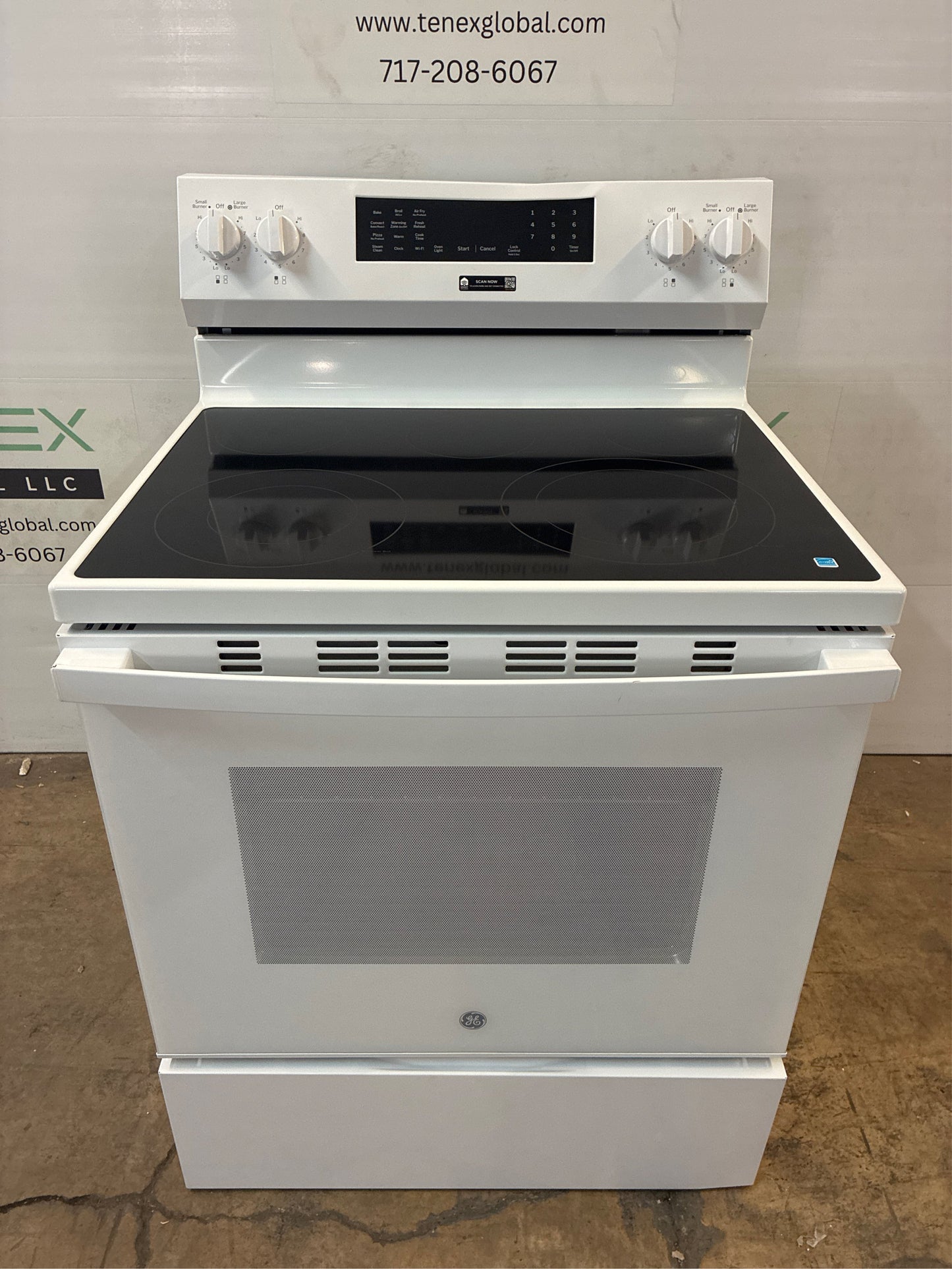 GE 30-in 5-Burner Smart Electric Range White
