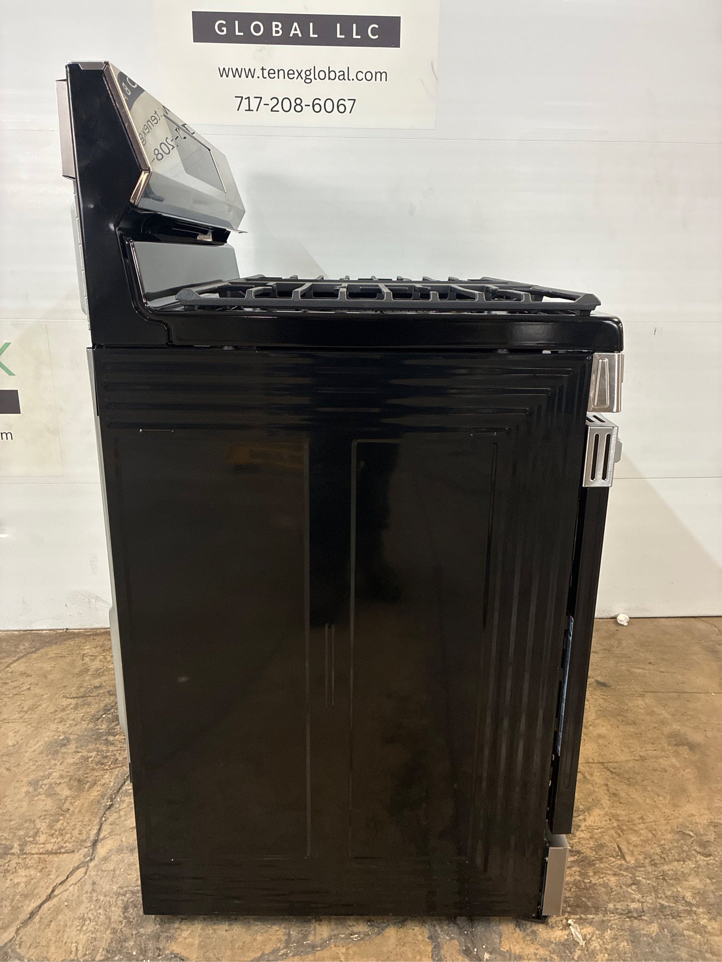 Samsung 6.0 cu. ft. Gas Range with Griddle
