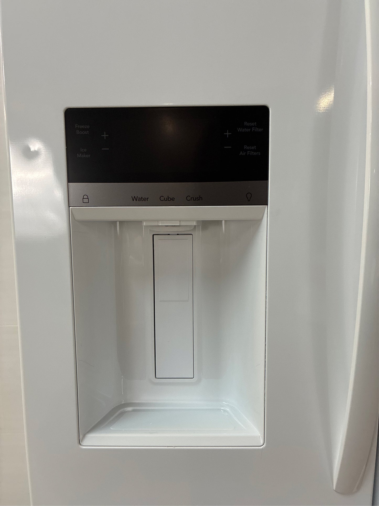 Frigidaire 27.8 cu ft., French Door Refrigerator in White