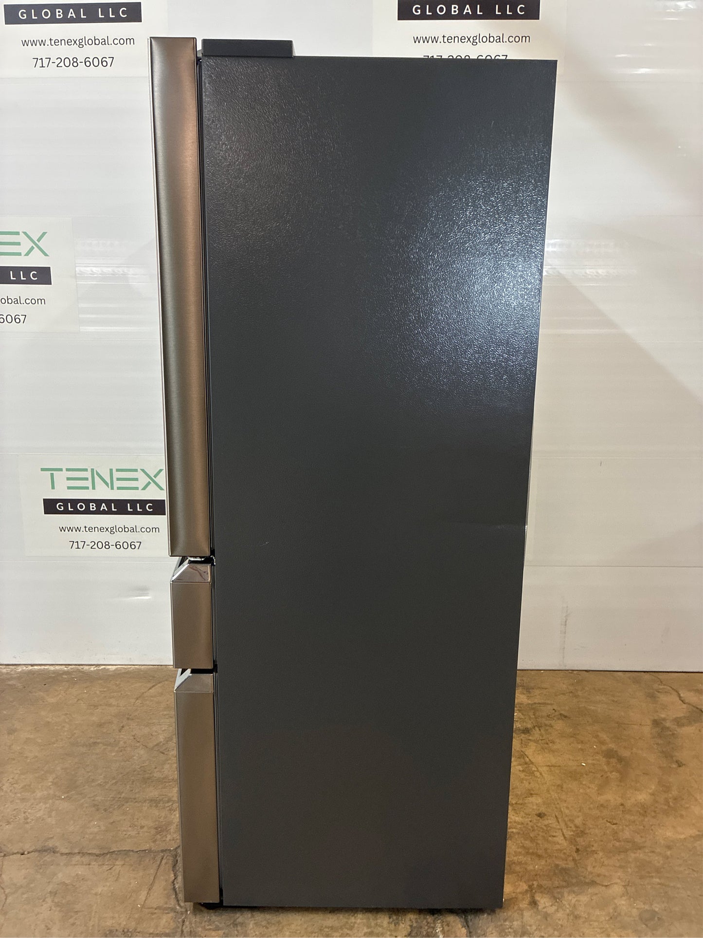 Frigidaire 21.5-cu ft French Door Refrigerator