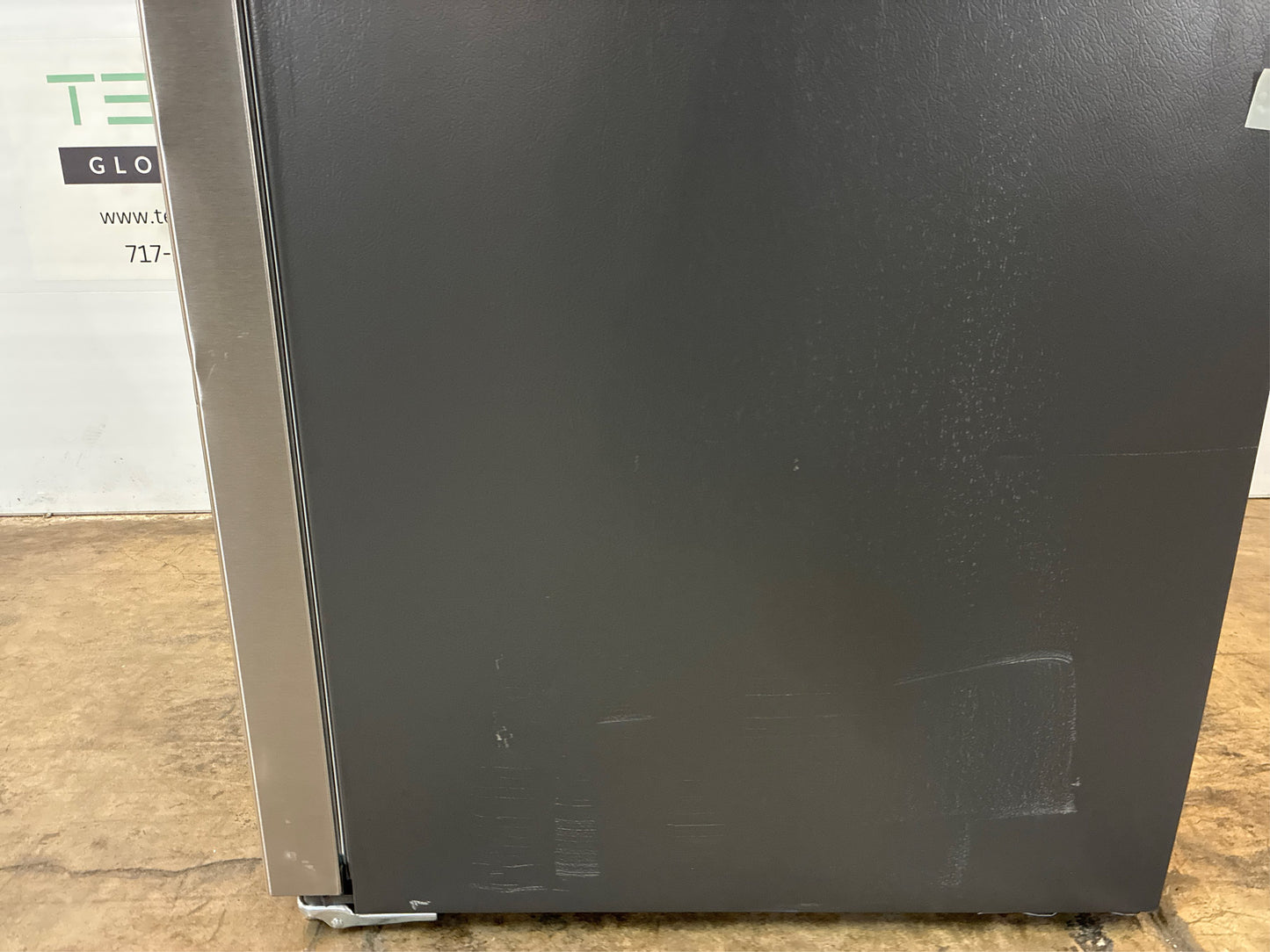 Frigidaire 30 in. 20 cu. ft. Top Freezer Refrigerator, Steel