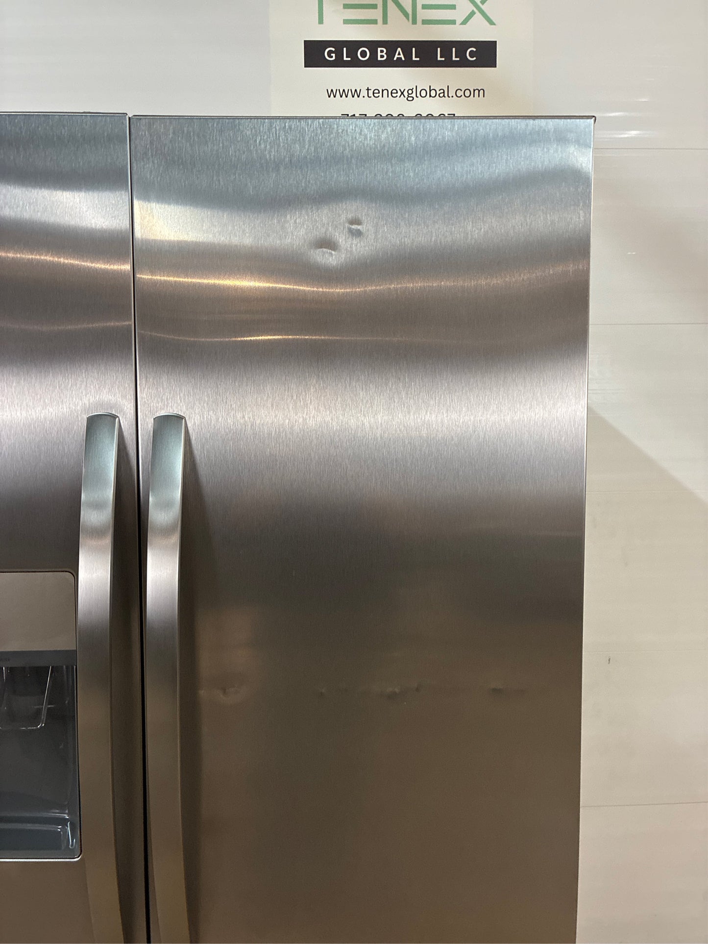 Frigidaire 36 in. 25.6 cu. ft. Refrigerator