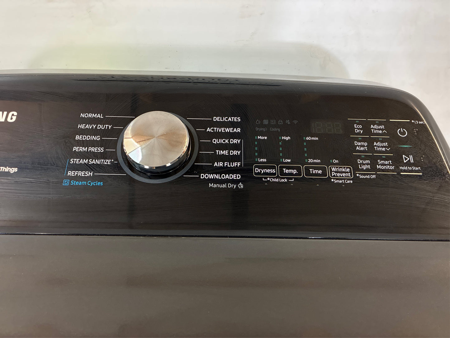 Samsung Brushed Black 7.4 cu ft - Gas Dryer with Steam+