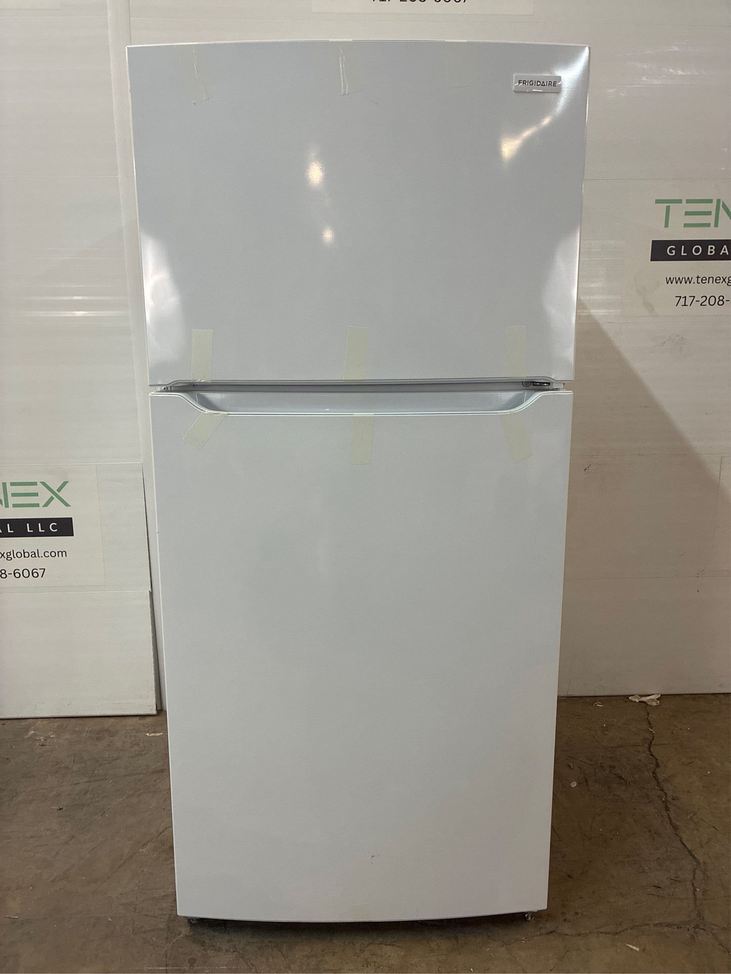 Frigidaire 30-in., Top Freezer Refrigerator