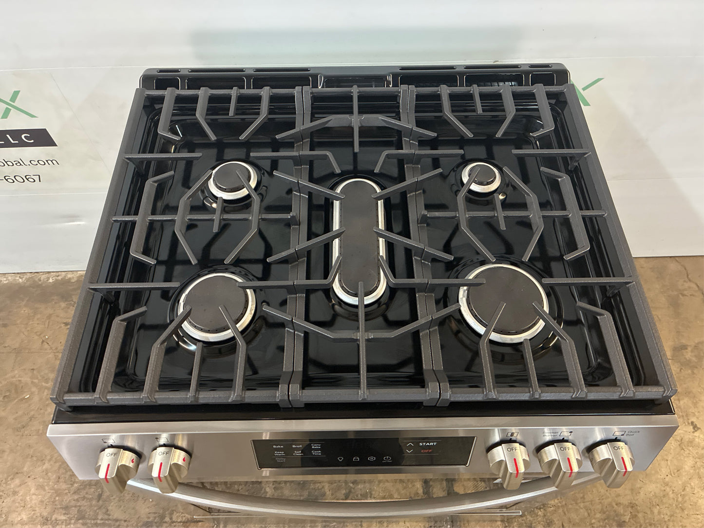 Frigidaire 30" 5-Burner Slide-In Gas Range w/ Convection