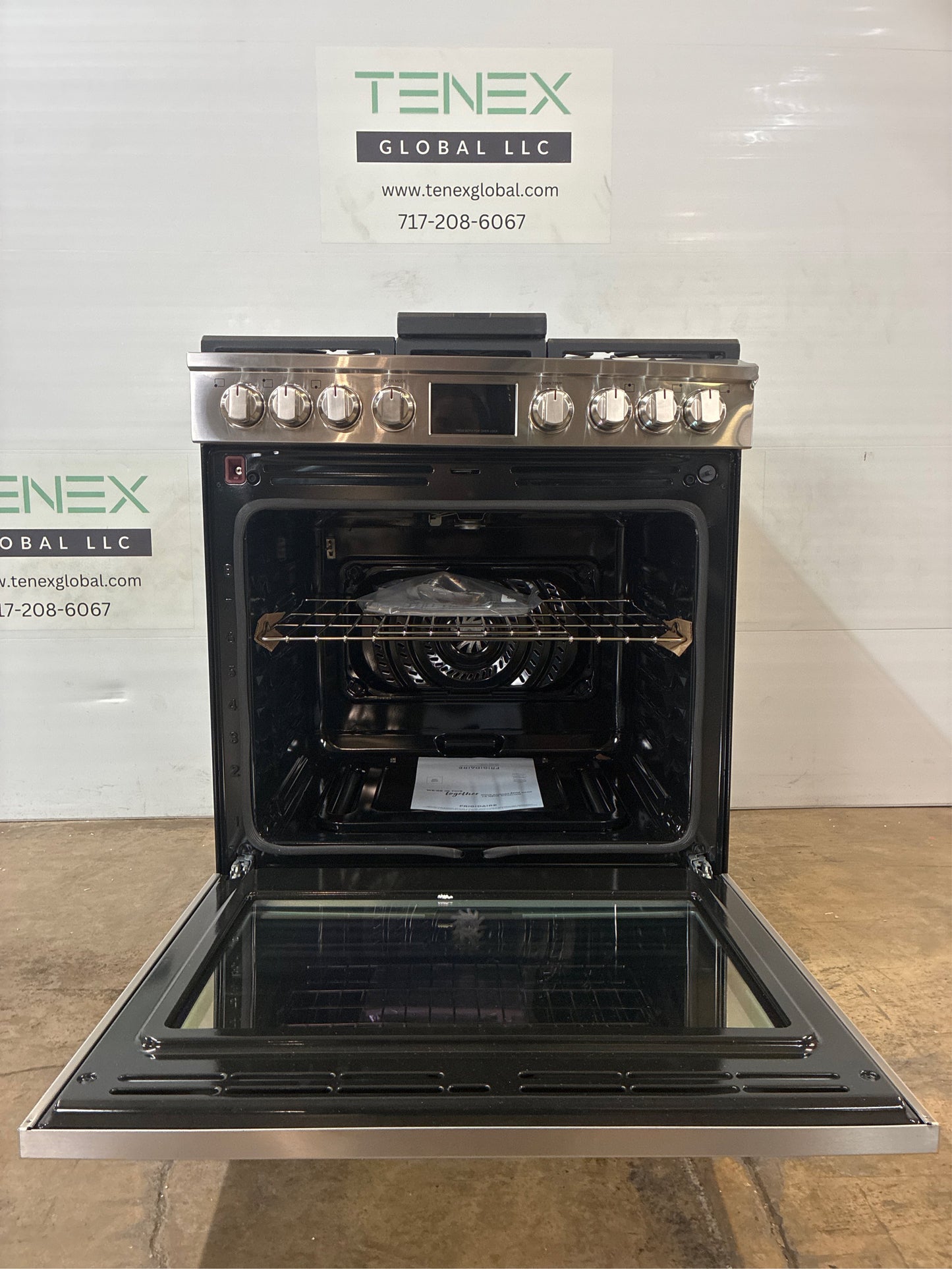 Frigidaire Pro 30" 6B Gas Range w/ Air Fry