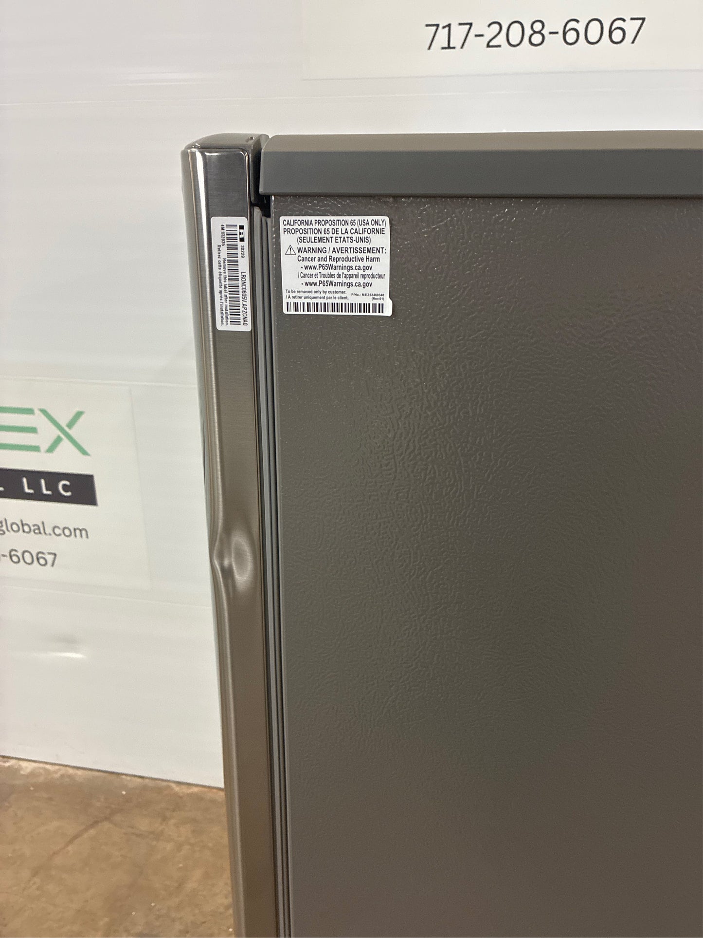 LG 5.79-cu ft Mini Refrigerator with Freezer