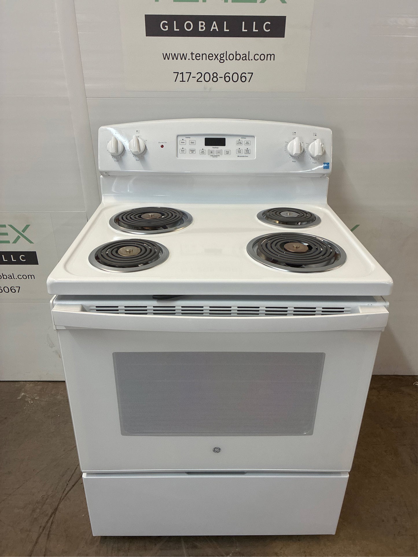 GE 30 in. 4-Burner Electric Range, White