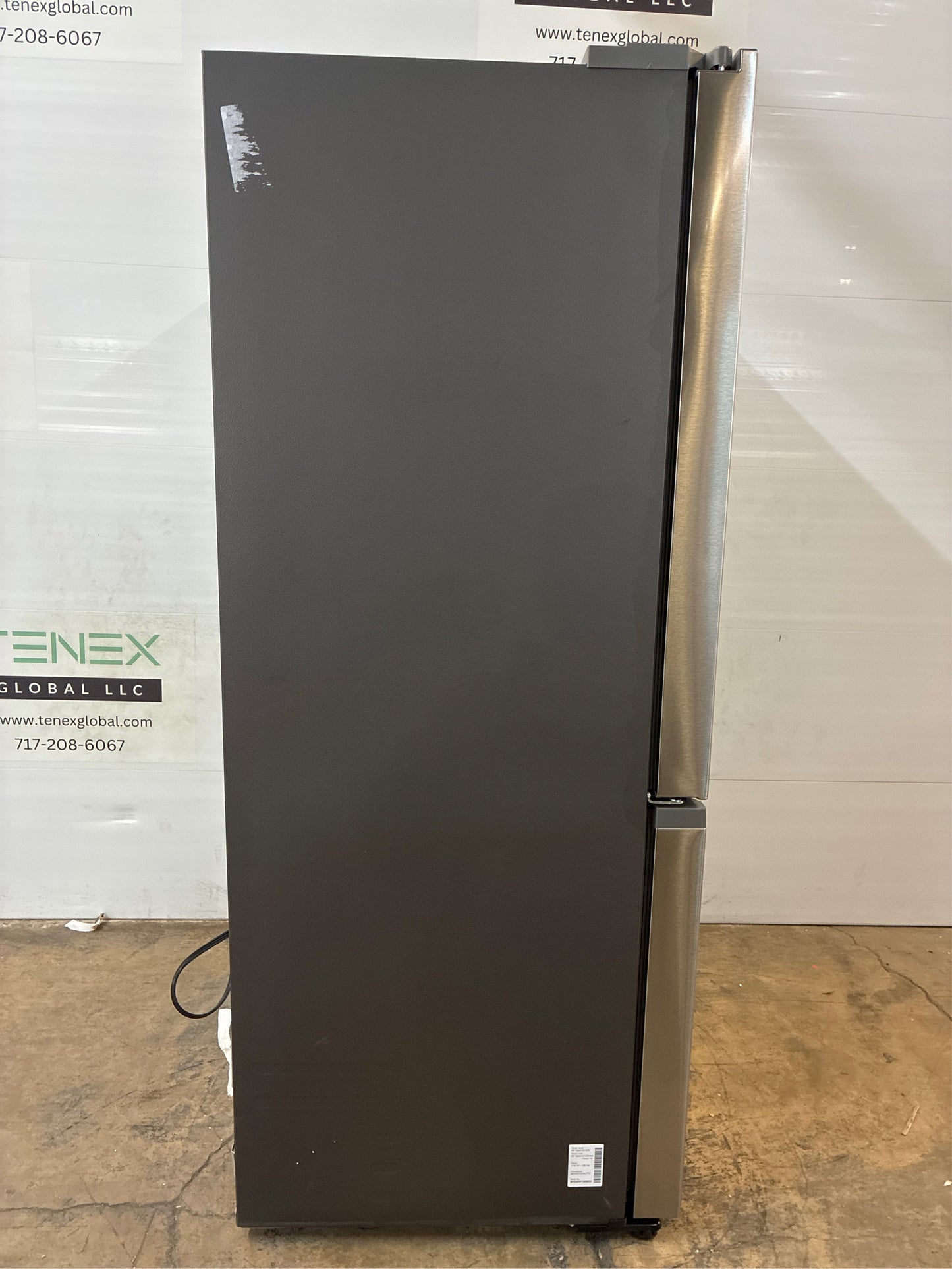 Samsung 33 in. Counter Depth French Door Refrigerator