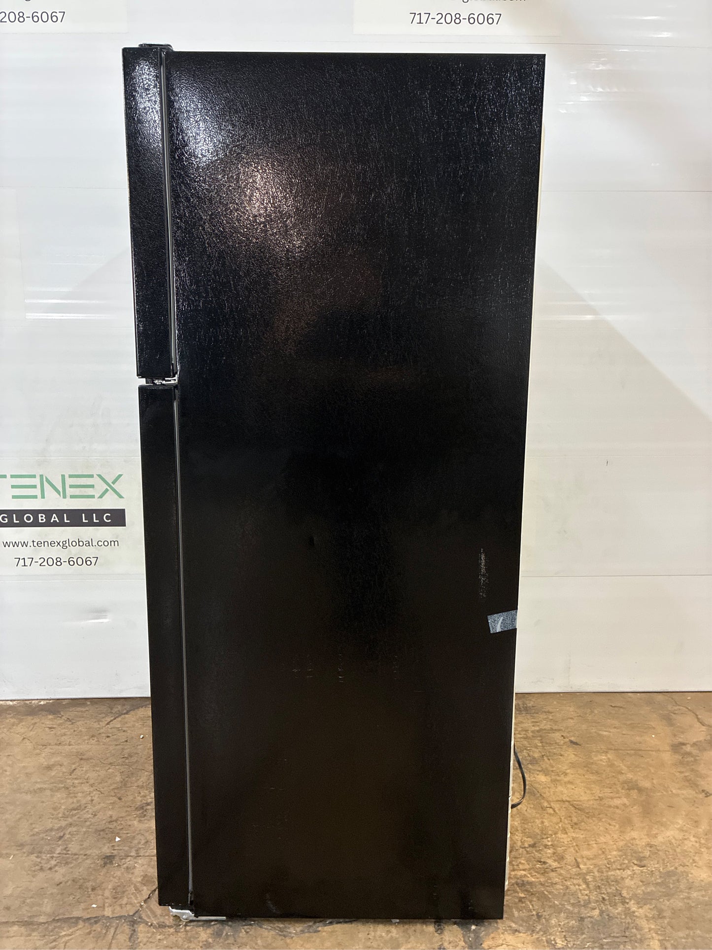 Frigidaire 18.3 Cu. Ft. Top Freezer Refrigerator-Black