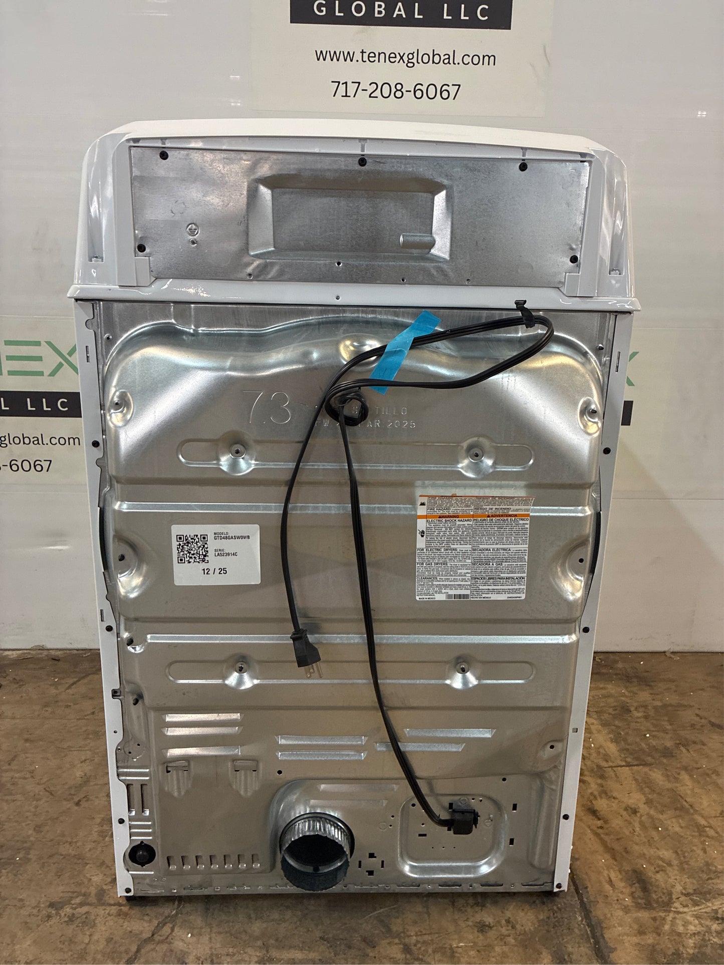 GE 7.2 cu. ft. Vented Gas Dryer, Auto Dry