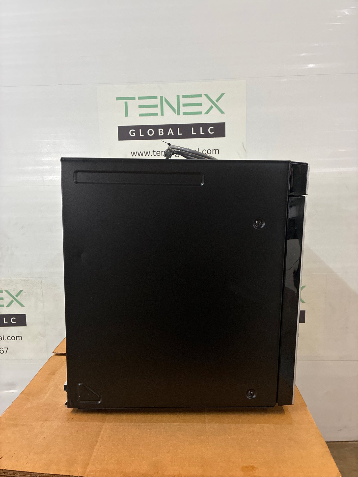 Samsung 1.6-cu ft 1000W OTR Microwave, SS