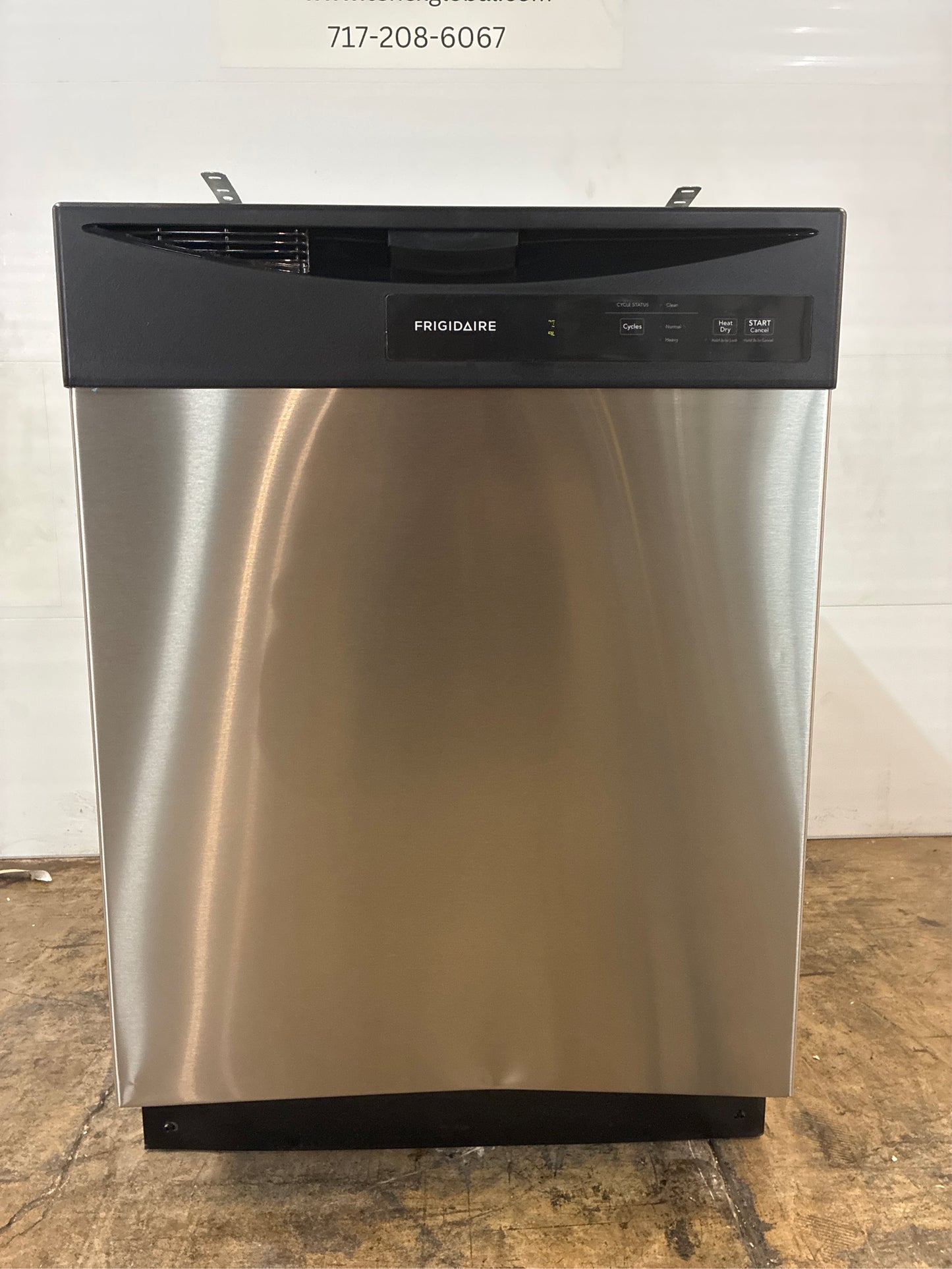 Frigidaire 24 in. Stainless Steel Smart Dishwasher SS
